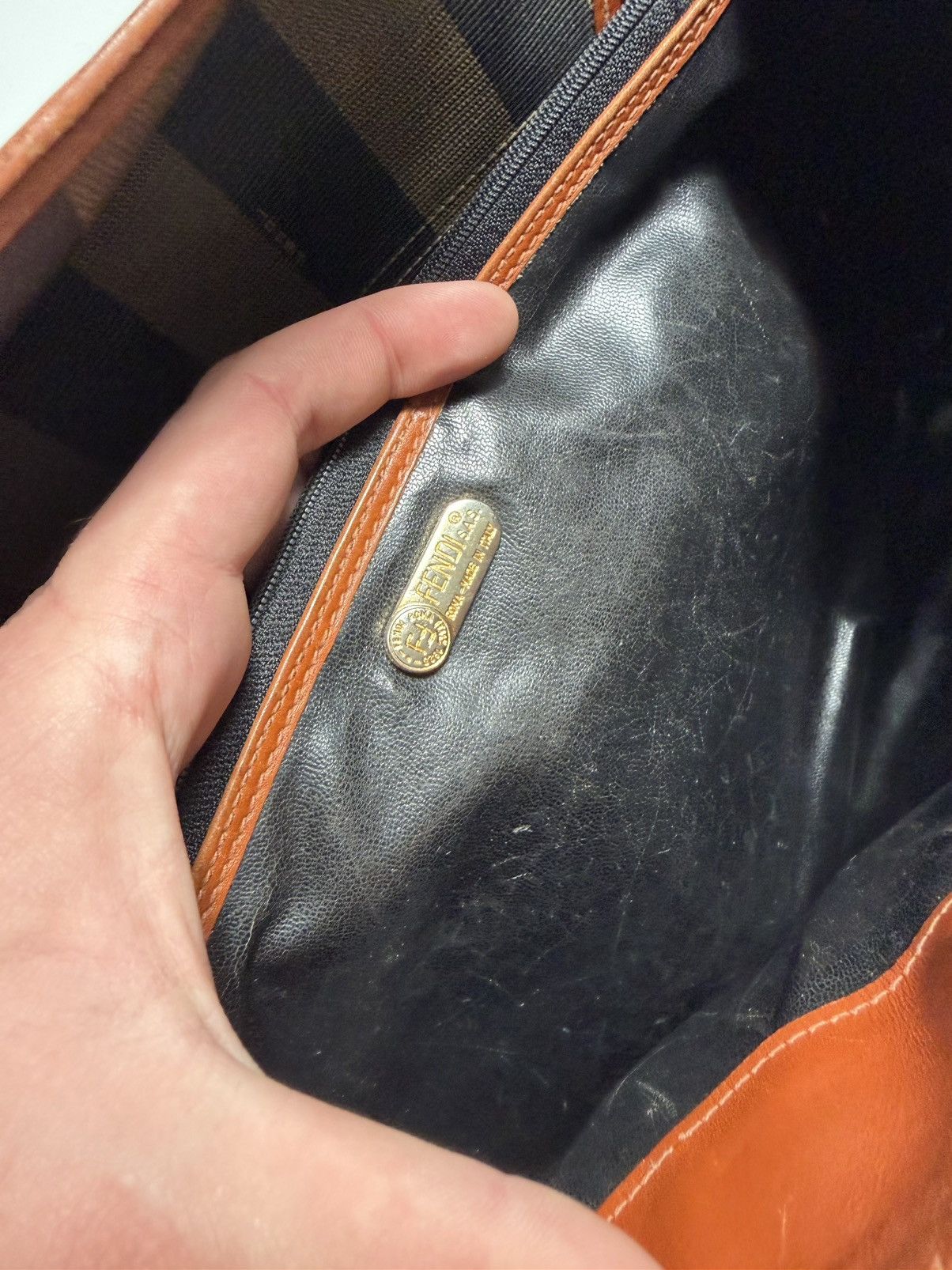 Fendi Vintage Fendi Leather Bag Size ONE SIZE - 12 Thumbnail