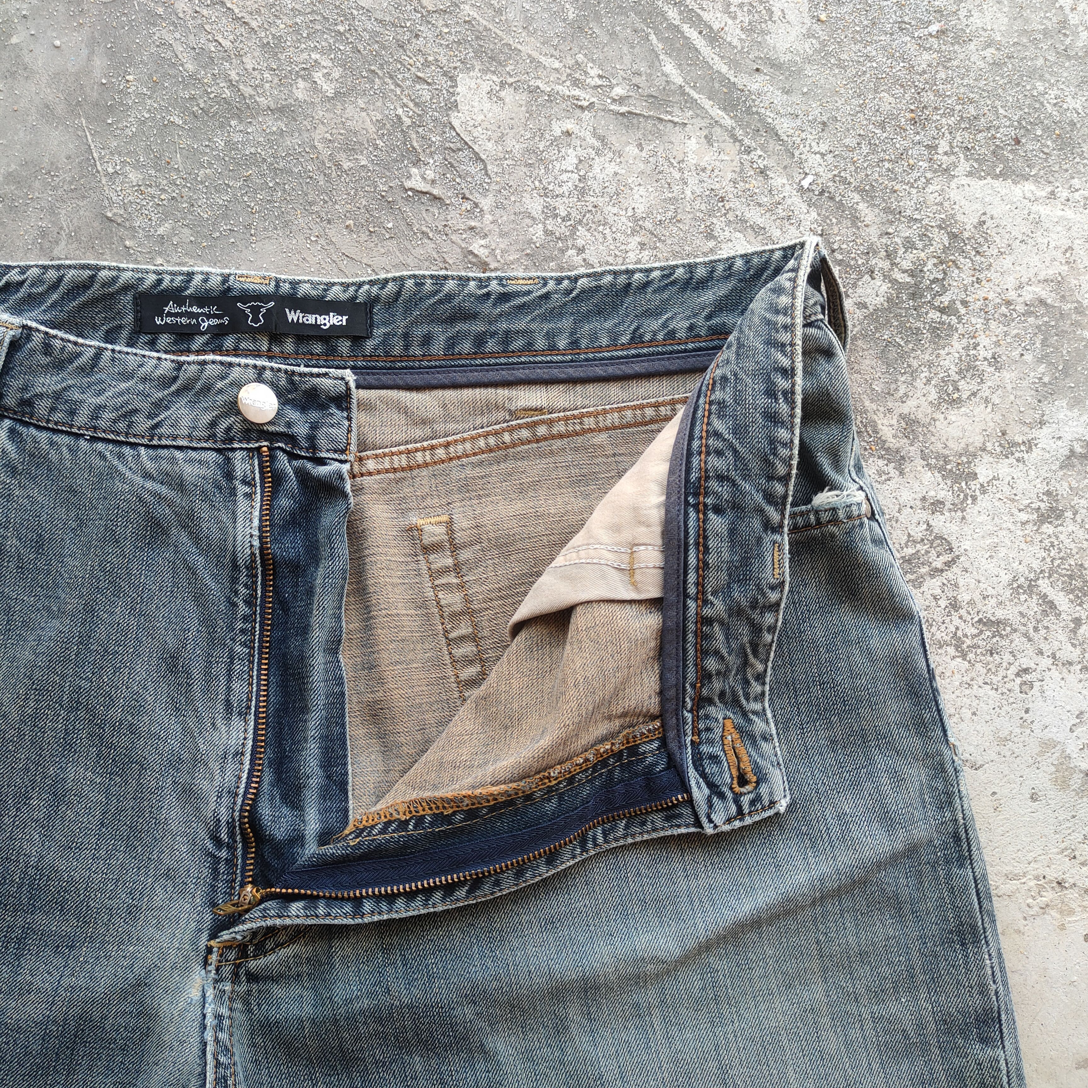 Jean × Vintage × Wrangler W38 VINTAGE WRANGLER FADED DISTRESSED JEANS PANTS Size US 38 / EU 54 - 7 Thumbnail