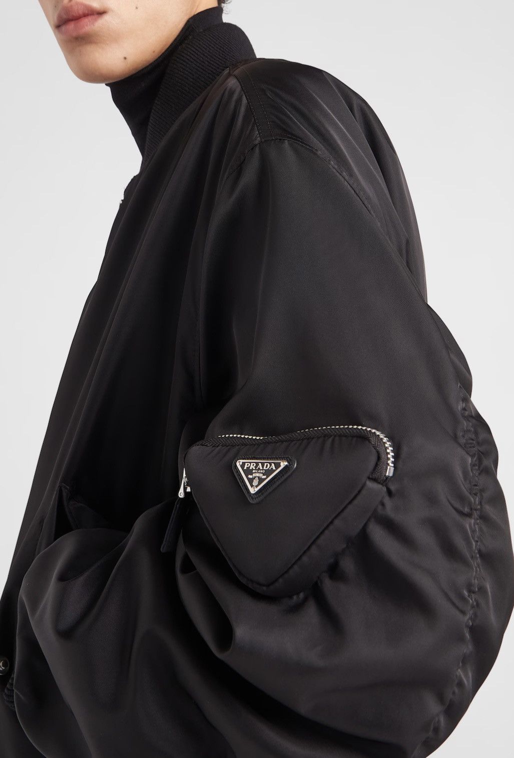 Prada PRADA Padded Re-Nylon Bomber Blouson Jacket Size US S / EU 44-46 / 1 - 4 Thumbnail