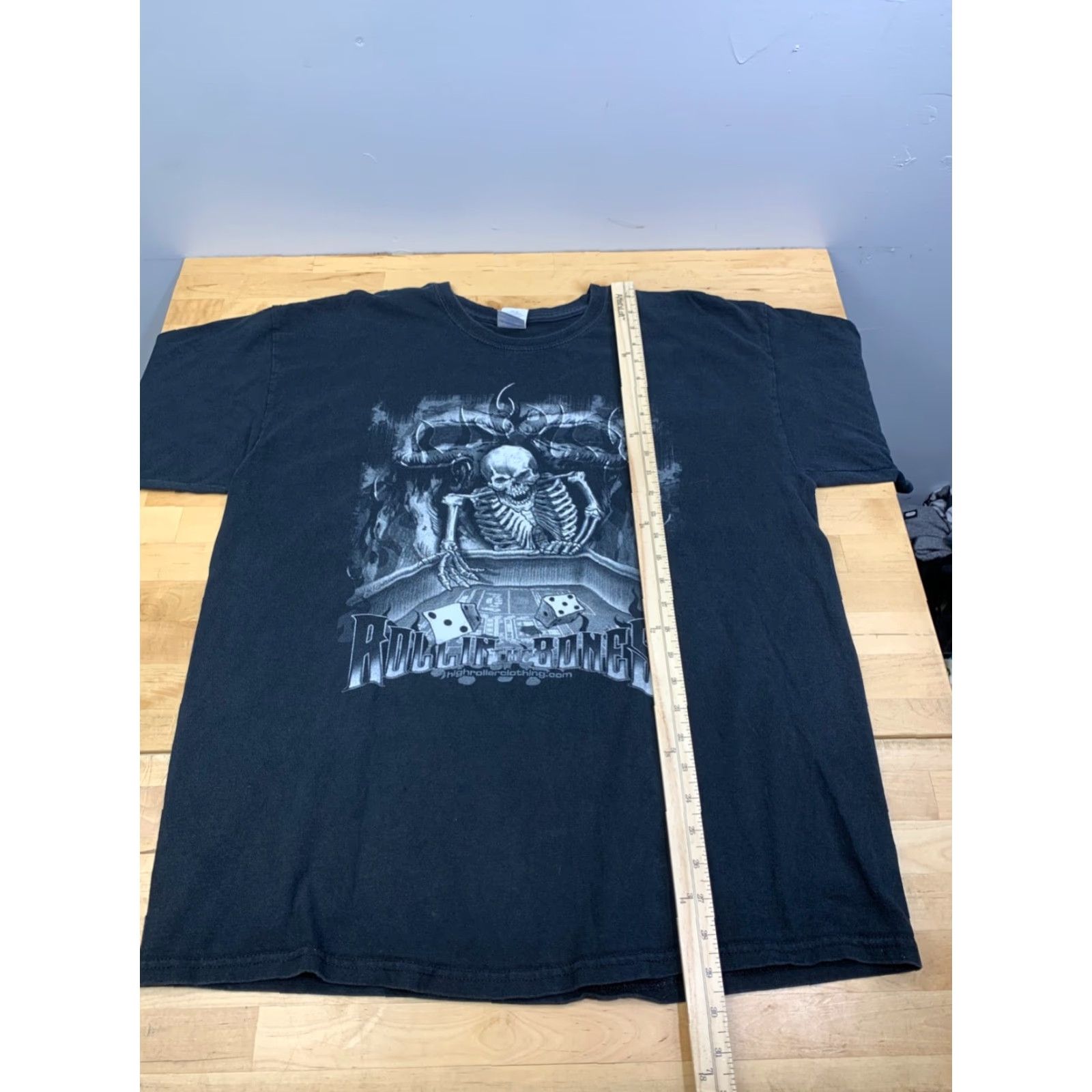 Gildan VINTAGE Gildan T-Shirt Shirt XL Black Skull Graphic Print Short Sleeve Crew Neck Men 12577 Size US XL / EU 56 / 4 - 4 Thumbnail