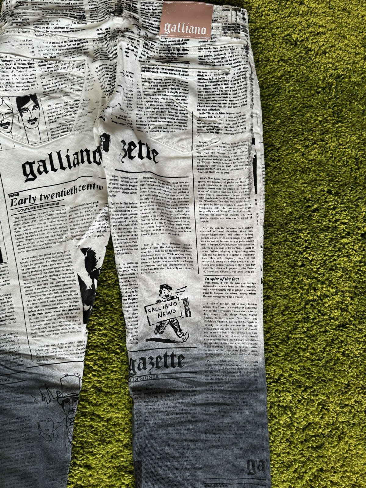 John Galliano Galliano 2000s archive newspaper gazette jeans denim Y2K vtg Size 26" / US 2 / IT 38 - 17 Thumbnail