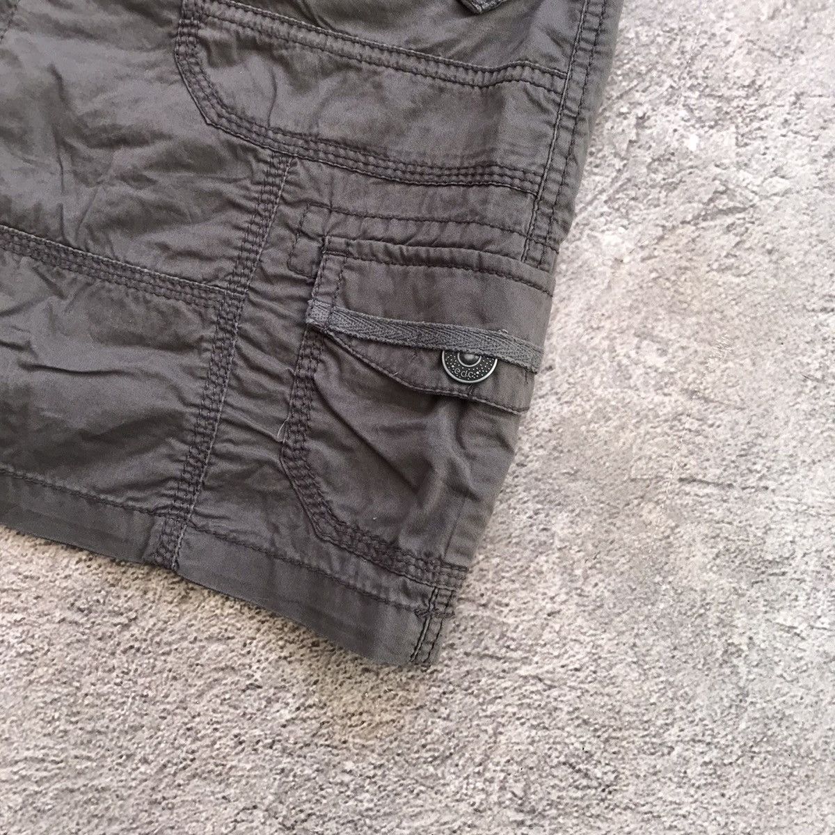 Vintage Y2K Vintage Cargo Mini Skirt Streetwear Baggy Pocket Logo 28 Size 28" / US 6 / IT 42 - 3 Thumbnail