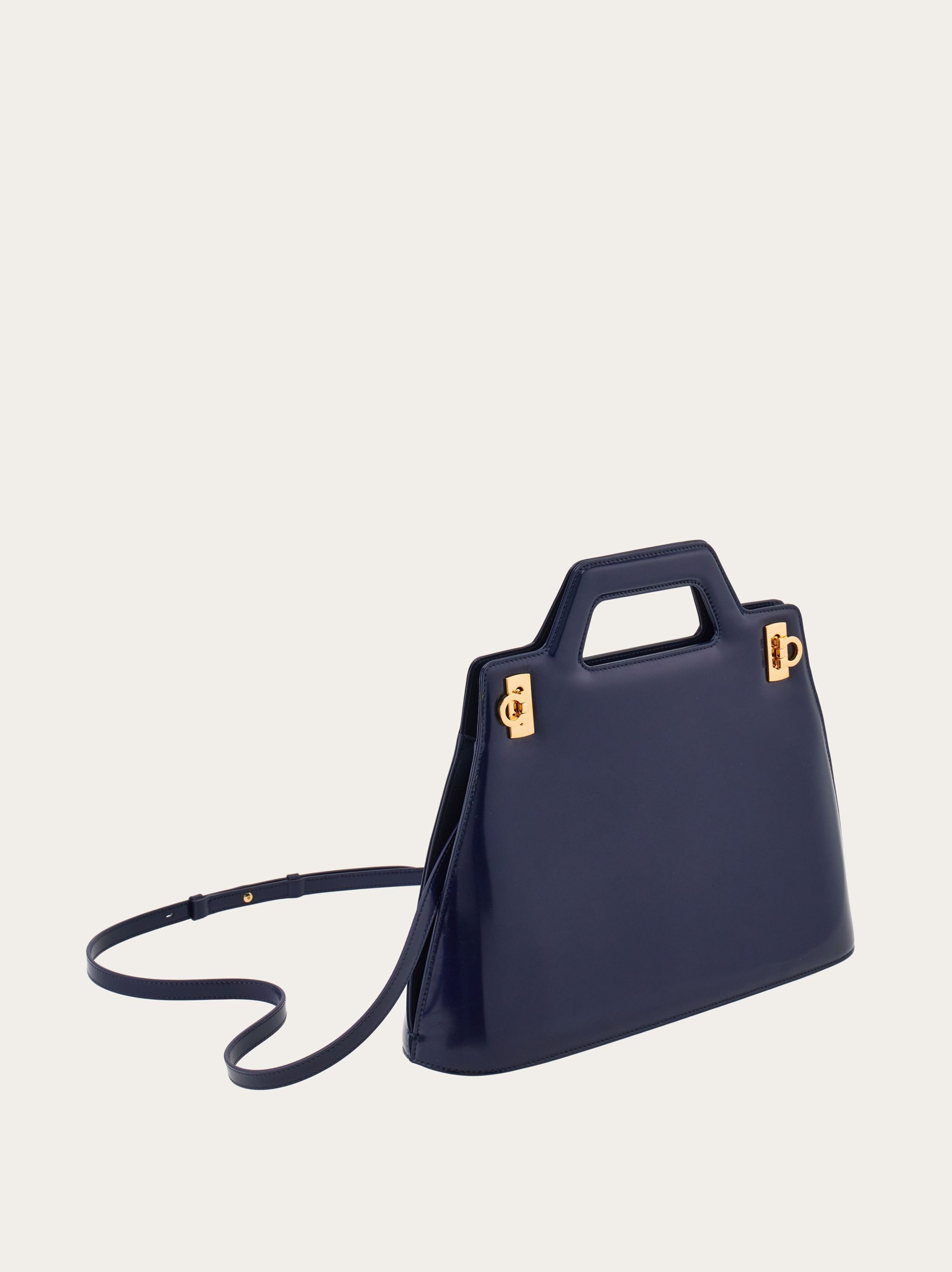 Salvatore Ferragamo o1s1rm0924 Size: OS / Wanda Handle Bag in Blue Size ONE SIZE - 7 Thumbnail