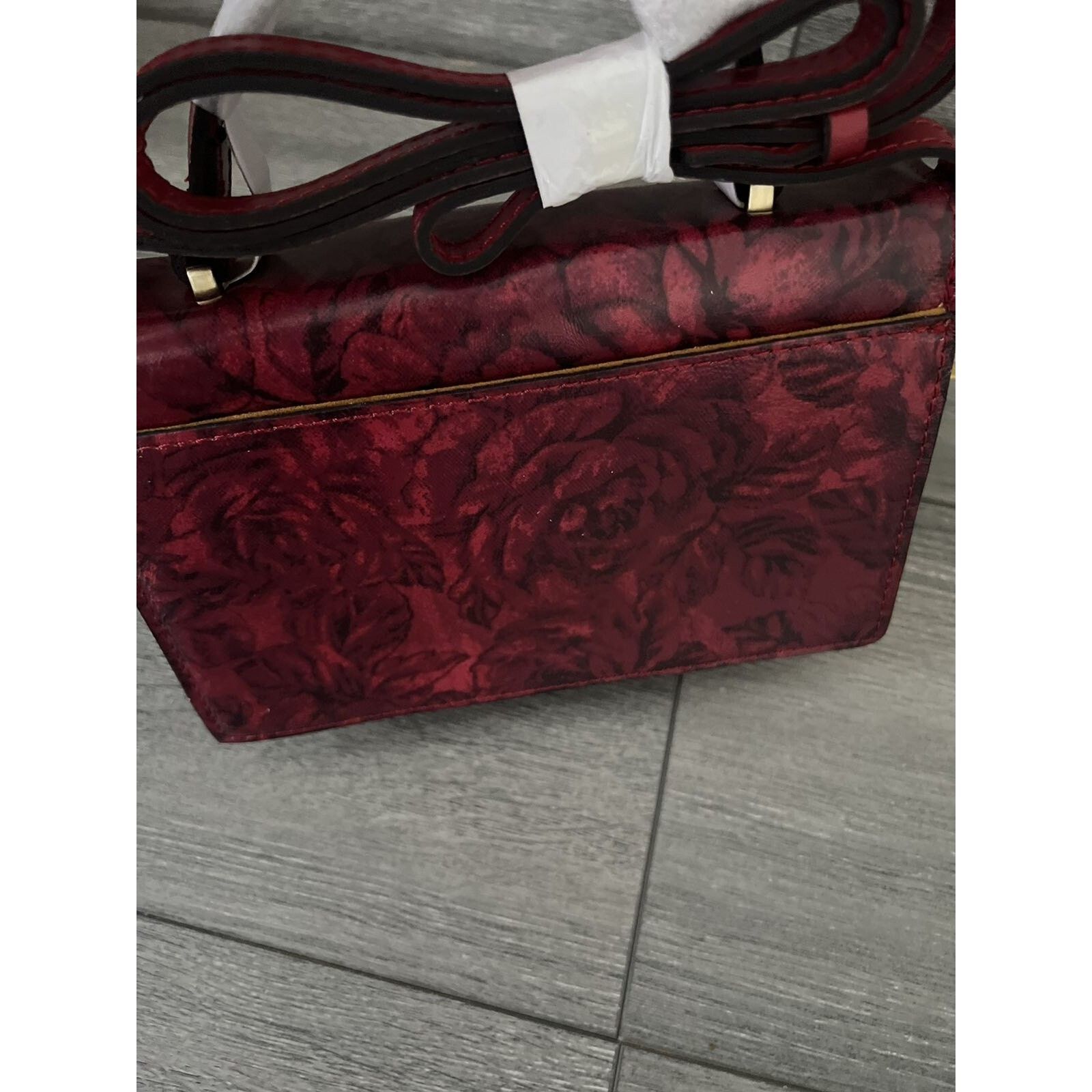 Patricia Nash Patricia Nash Handle Crossbody Bag Etched Roses B000582 Size ONE SIZE - 6 Thumbnail