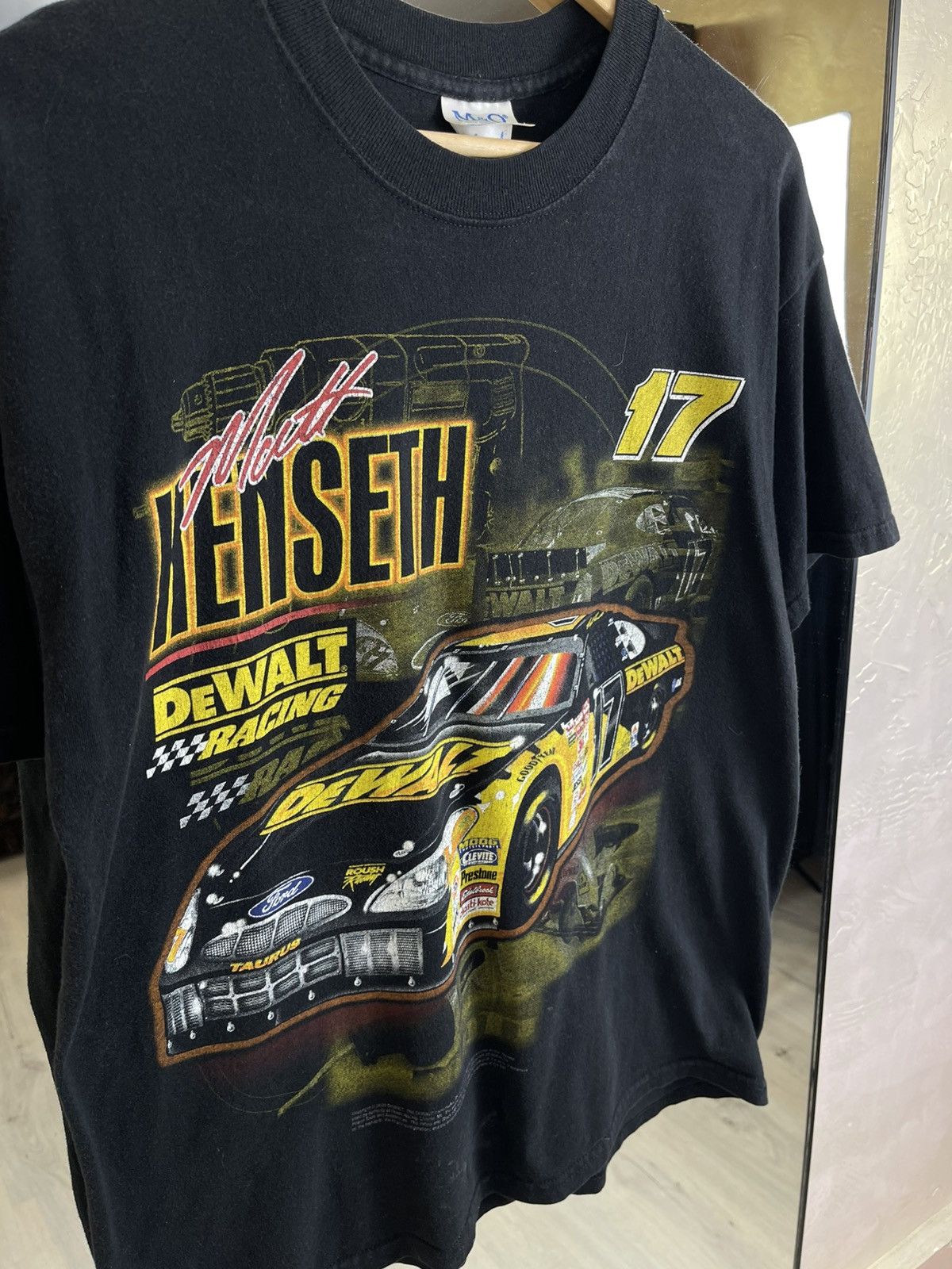 Vintage Vintage 2002 Matt Kenseth NASCAR DeWalt Heavyweight Graphic Size US L / EU 52-54 / 3 - 2 Thumbnail