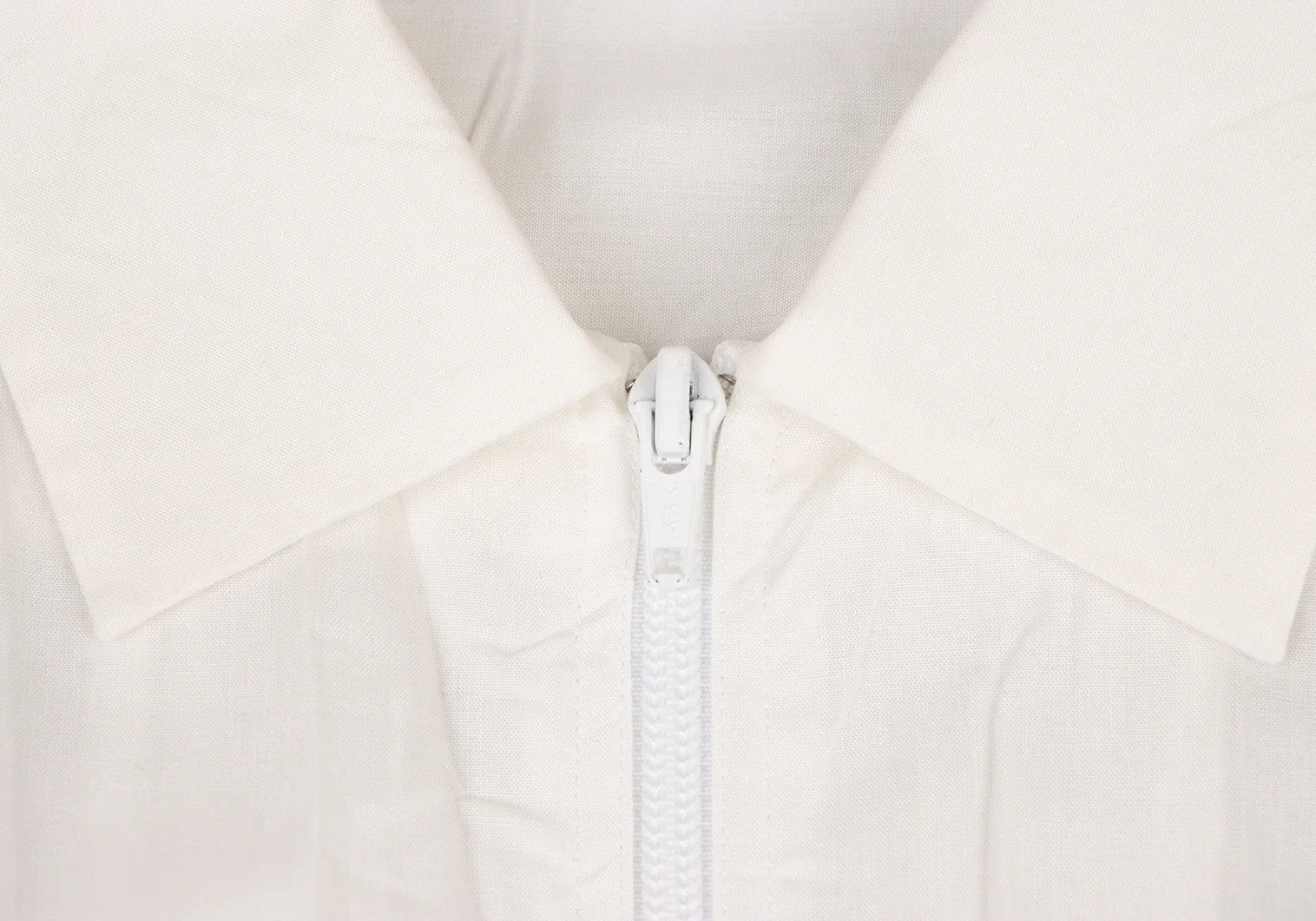 Issey Miyake Pleats Zip Shirt in White XL Size US XL / EU 56 / 4 - 4 Thumbnail
