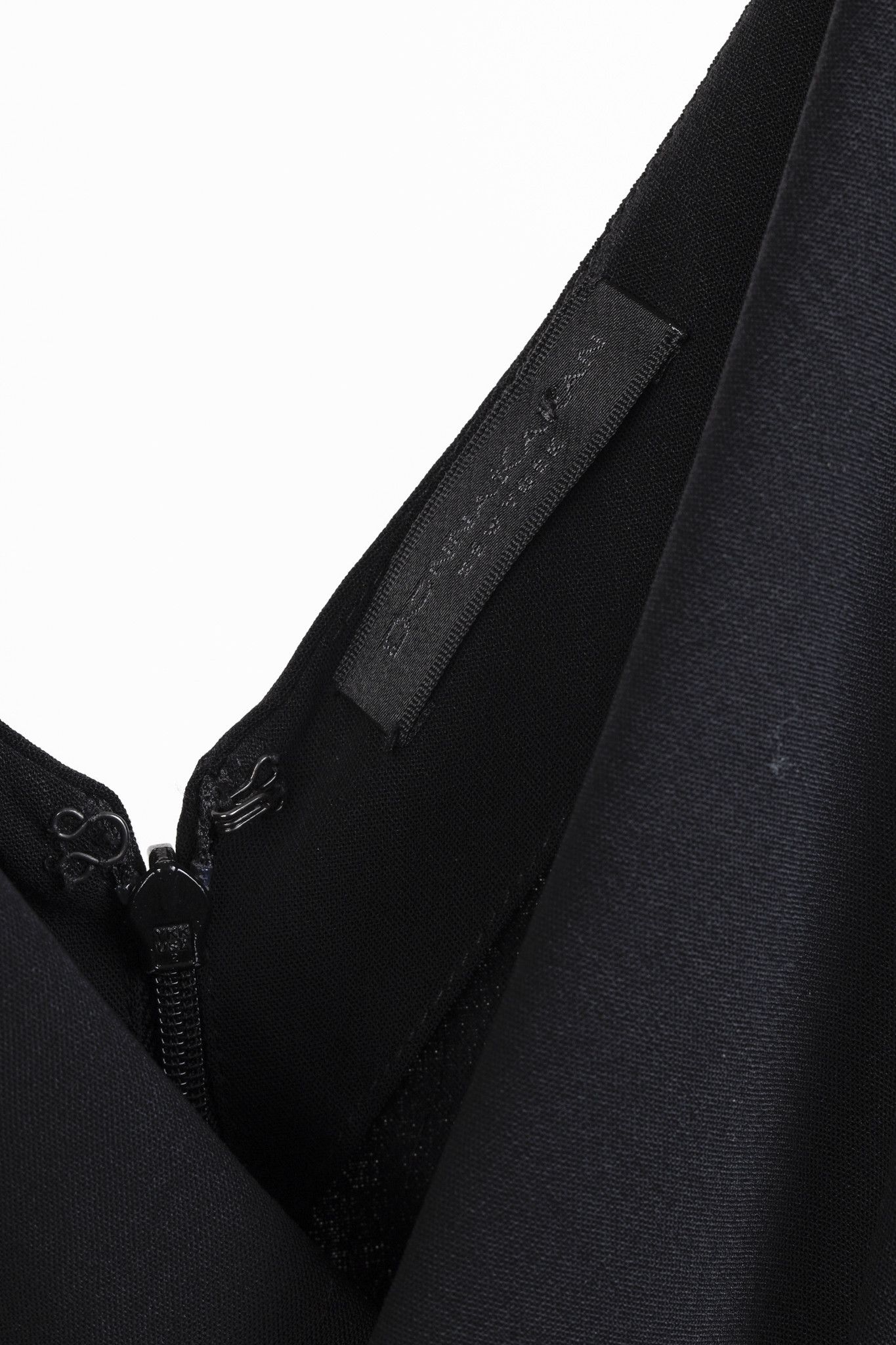 Donna Karan Donna Karan Black Drape Front Wool Dress Size M / US 6-8 / IT 42-44 - 4 Thumbnail