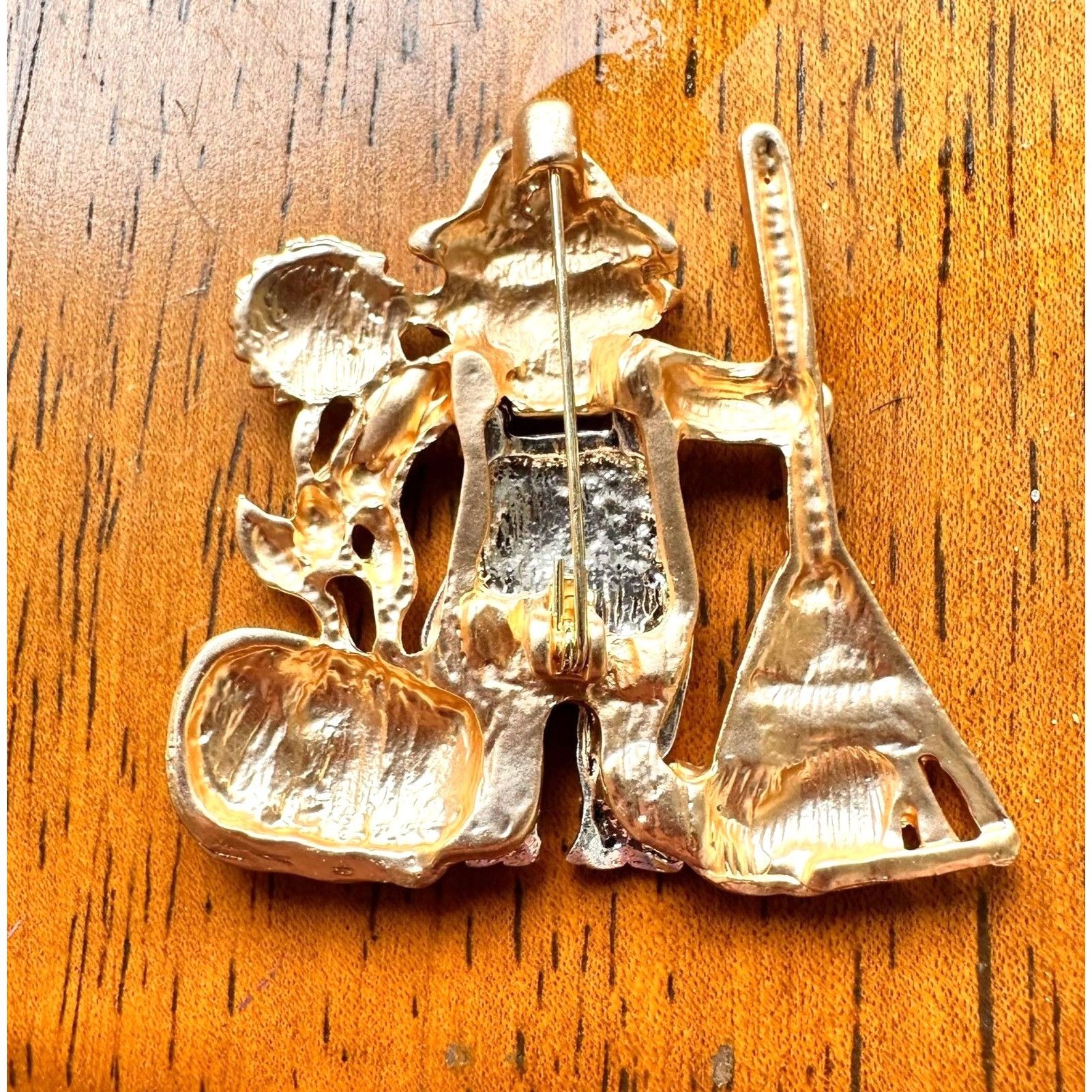 Handmade Scarecrow Brooch Pin New Fall Pumpkin Autumn Leaves Rake Sun Size ONE SIZE - 12 Thumbnail