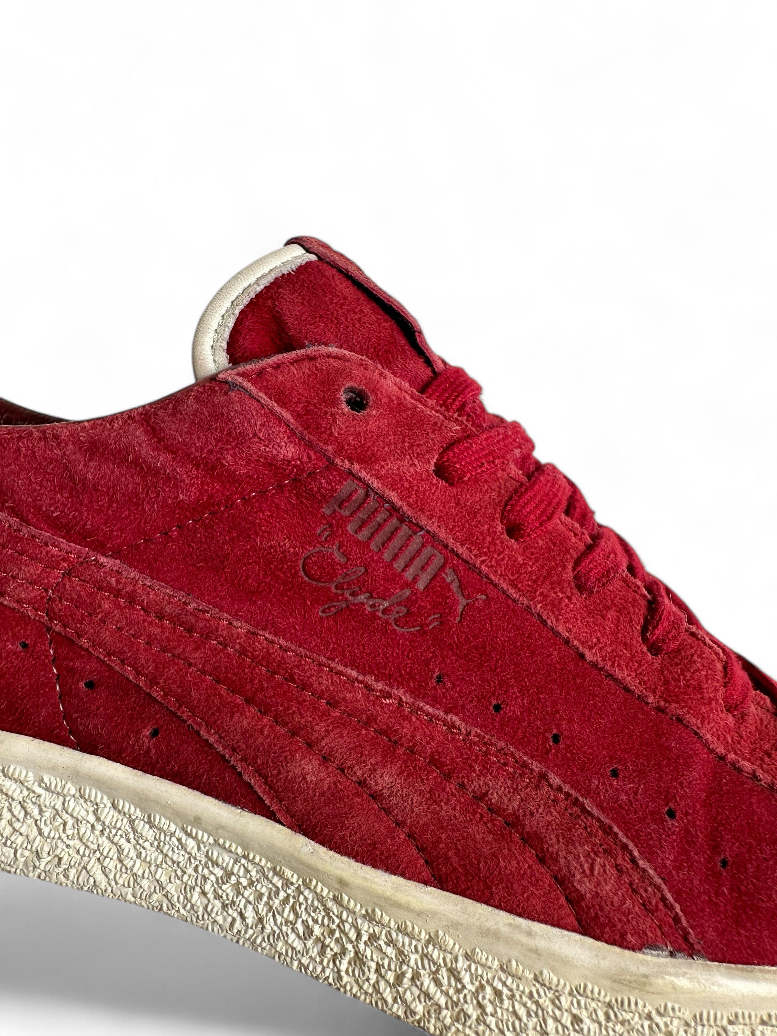 Puma Puma Clyde X Undefeated Red Low Tops Size US 10.5 / EU 43-44 - 8 Thumbnail