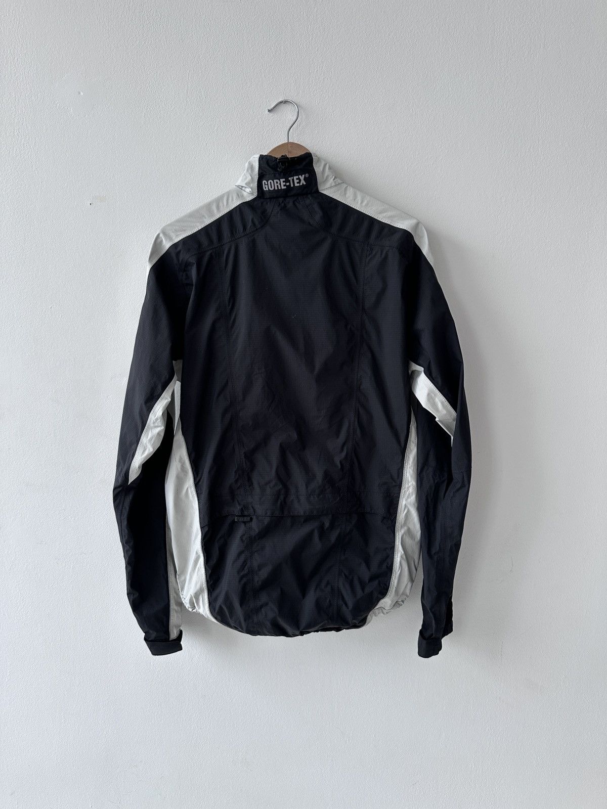 GOREWEAR × Goretex Gore Bike Wear gore Tex jacket Size US M / EU 48-50 / 2 - 16 Thumbnail