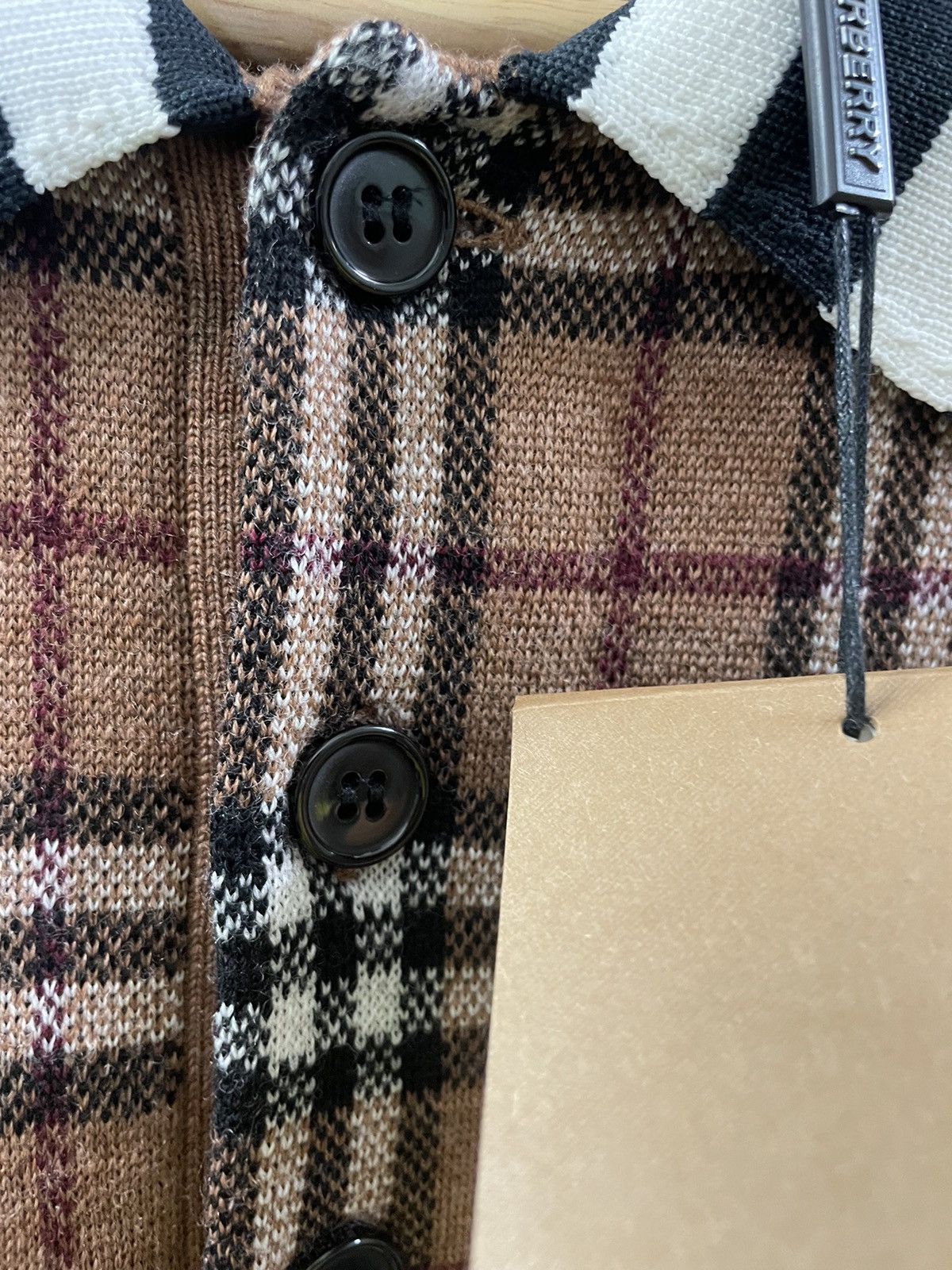 Balenciaga BURBERRY MAKEHAM polo Size US M / EU 48-50 / 2 - 5 Thumbnail