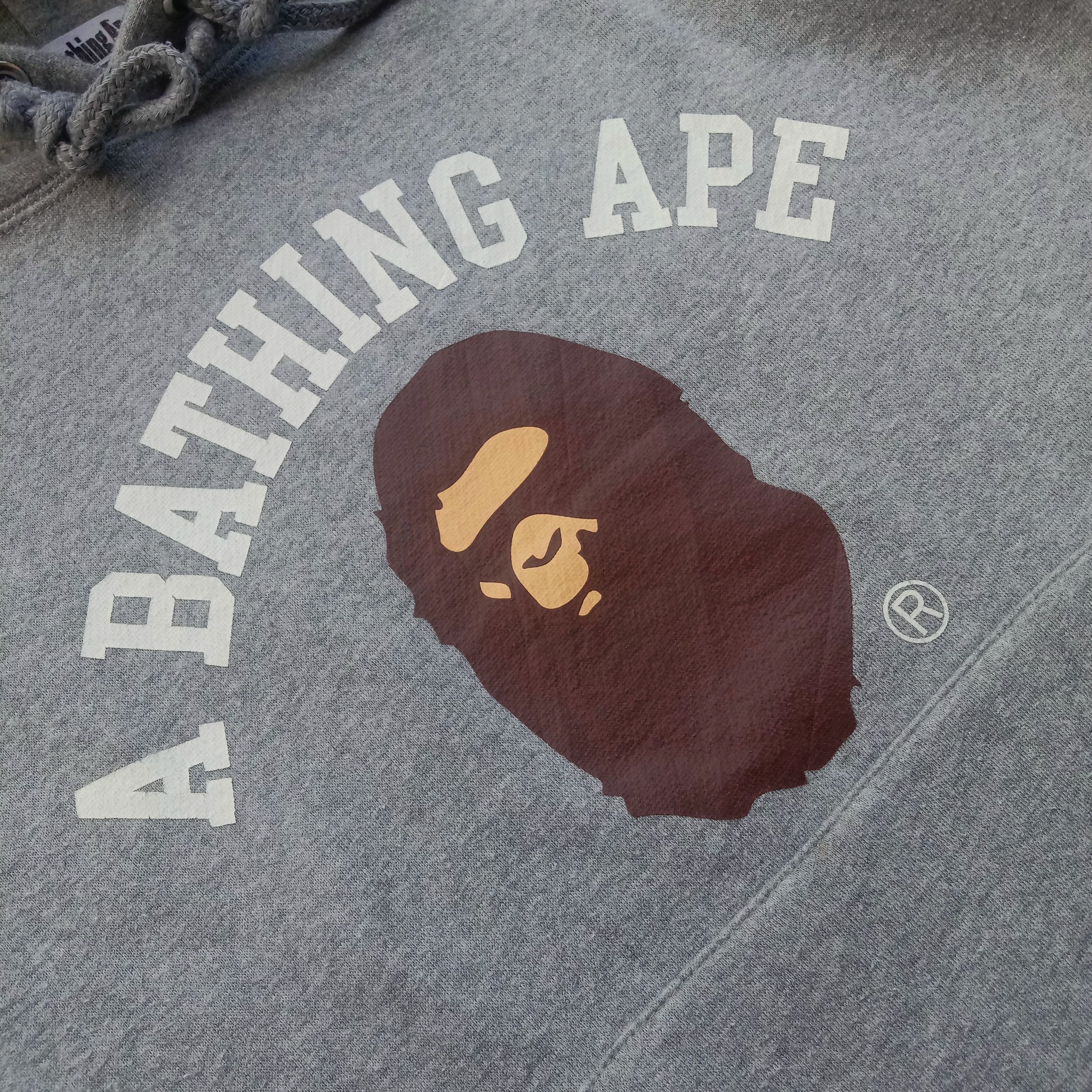 Bape Happy New Year Pullover Hoodie (SS20) Size US S / EU 44-46 / 1 - 2 Thumbnail
