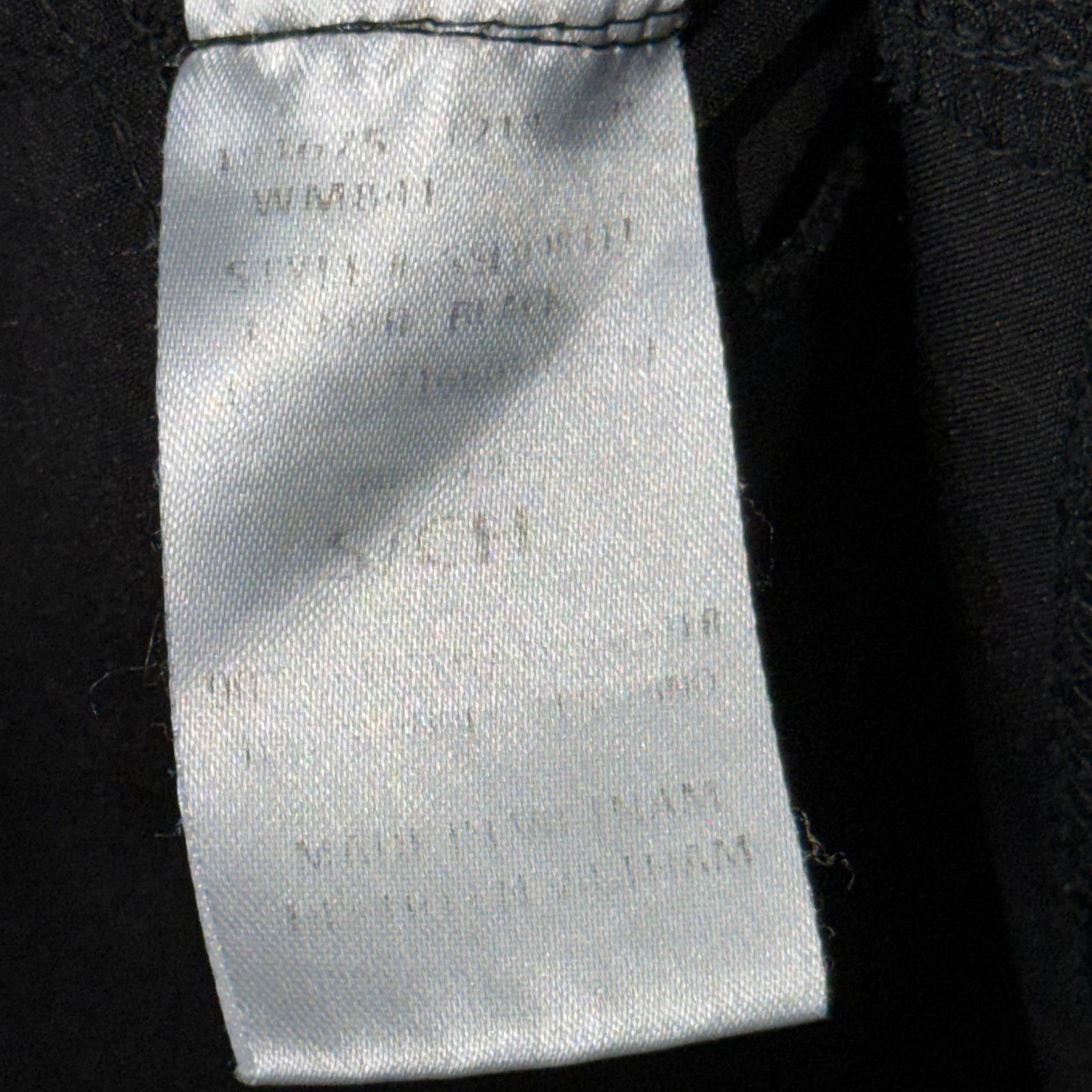 Other Black Small V-Neck Scrub Top with Pockets Size ONE SIZE - 6 Thumbnail