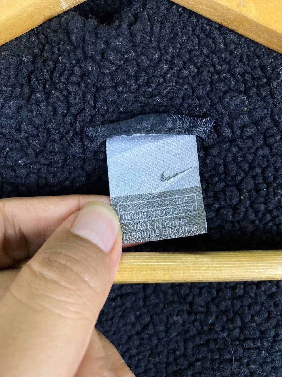 Nike nike long nylon jacket sherpa lining nice design Size US M / EU 48-50 / 2 - 6 Thumbnail