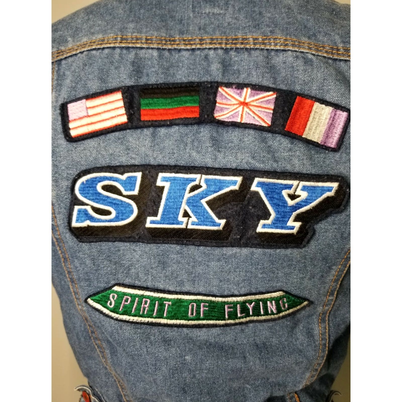 Vintage Tomorrow's Generation Denim Jacket Flag Embroidered Flying Jean Jacket Womens Medium Blue Cotton Casual 90s Style Womens Medium Size 32" / US 10 / IT 46 - 4 Thumbnail