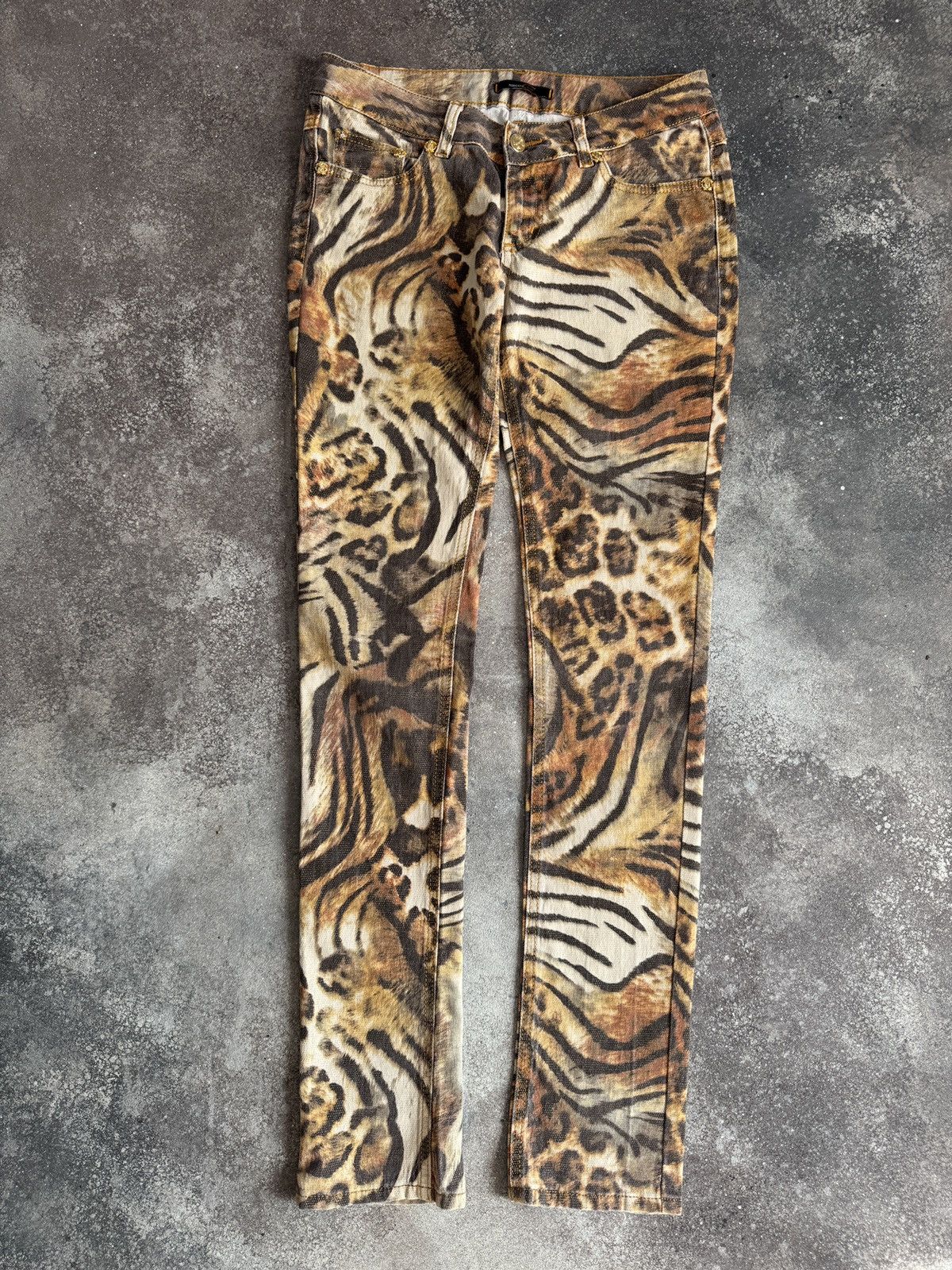 Roberto Cavalli Roberto Cavalli Vintage Y2K Tiger Print Iconic Pants Size 27" / US 4 / IT 40 - 1 Thumbnail