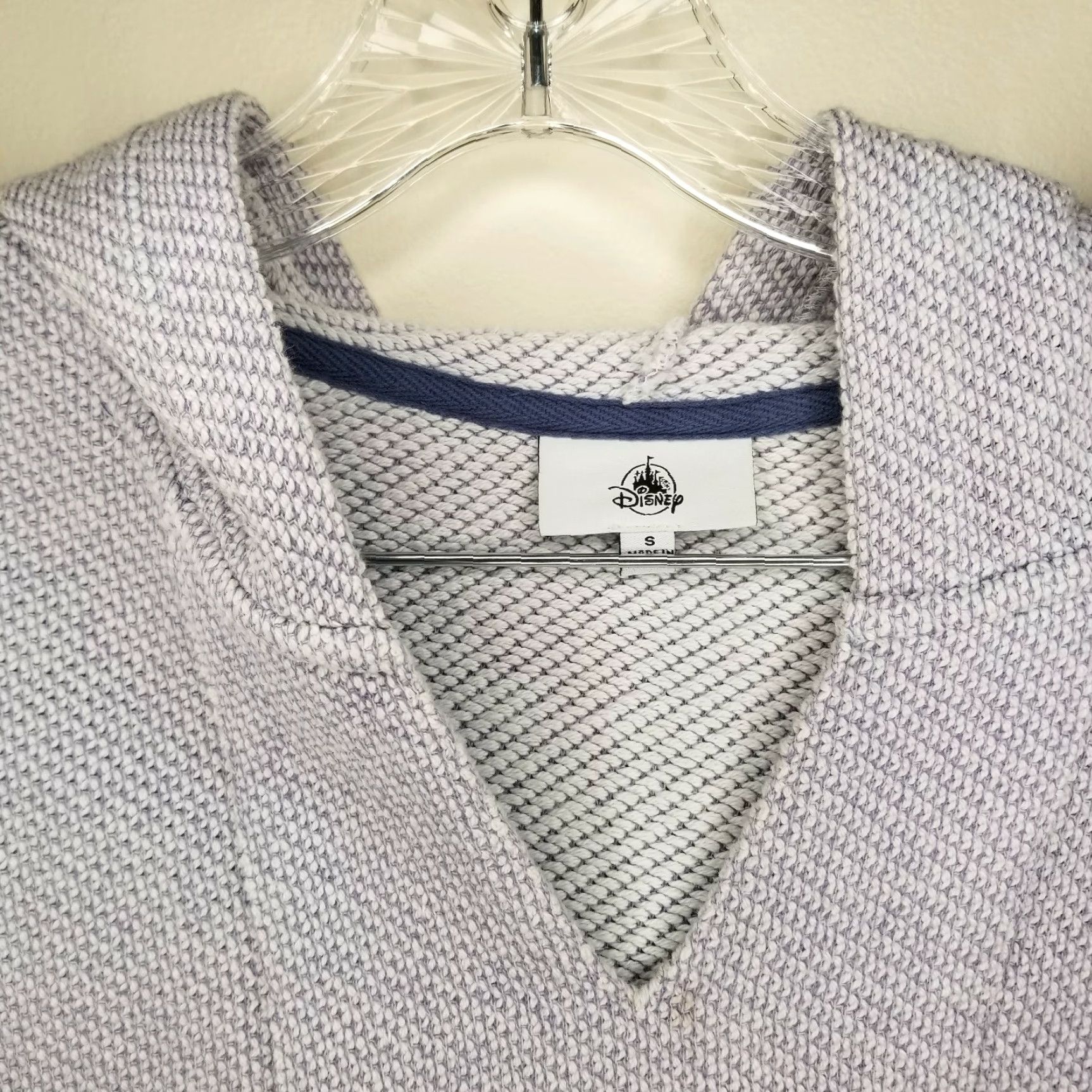 Disney Disney Mens Blue White Walt Disney World V Neck Long Sleeve Hoodie Size S Size US S / EU 44-46 / 1 - 3 Thumbnail