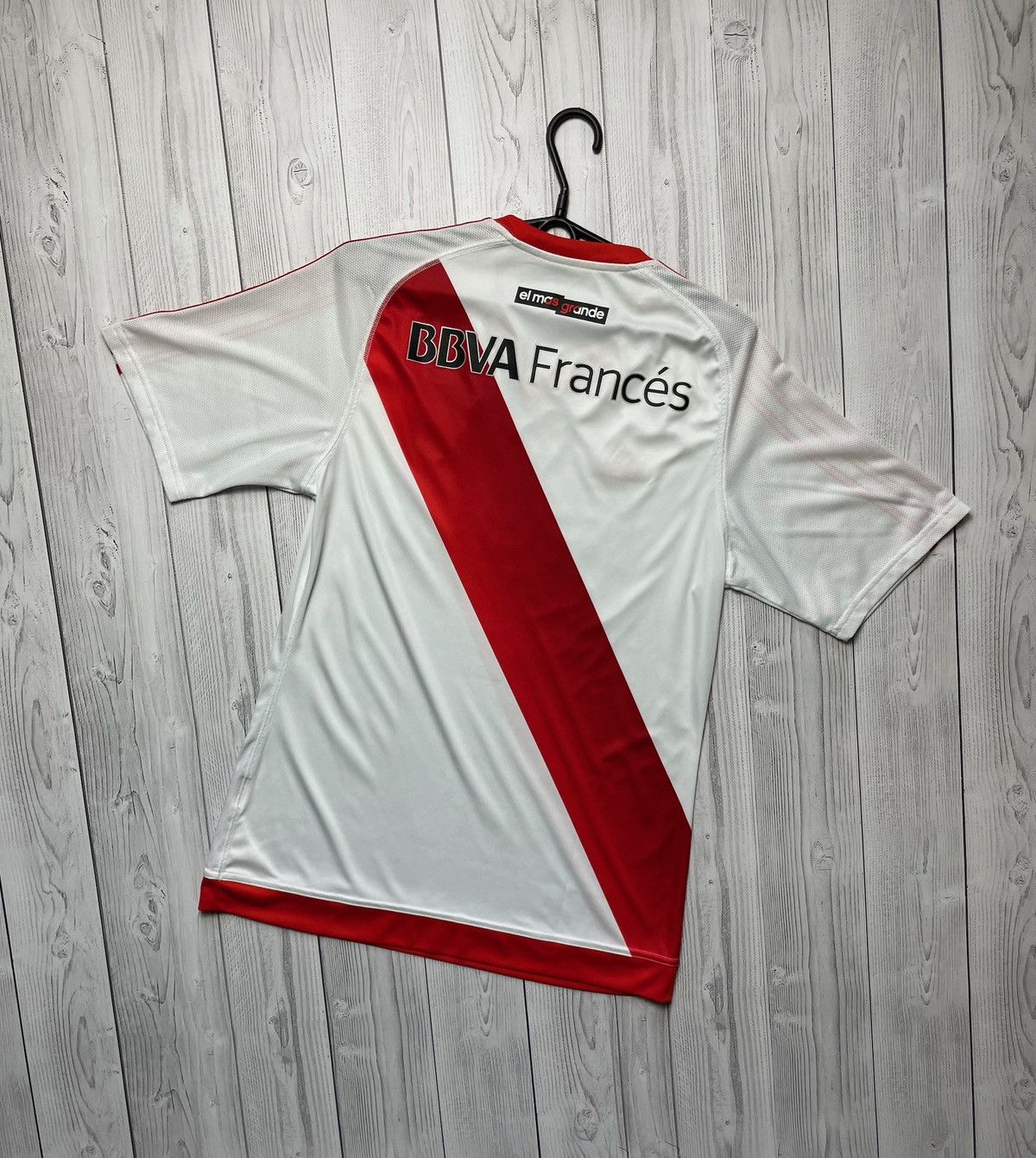 Adidas Vintage River Plate Atletico soccer jerseys adidas size M Size US M / EU 48-50 / 2 - 5 Thumbnail