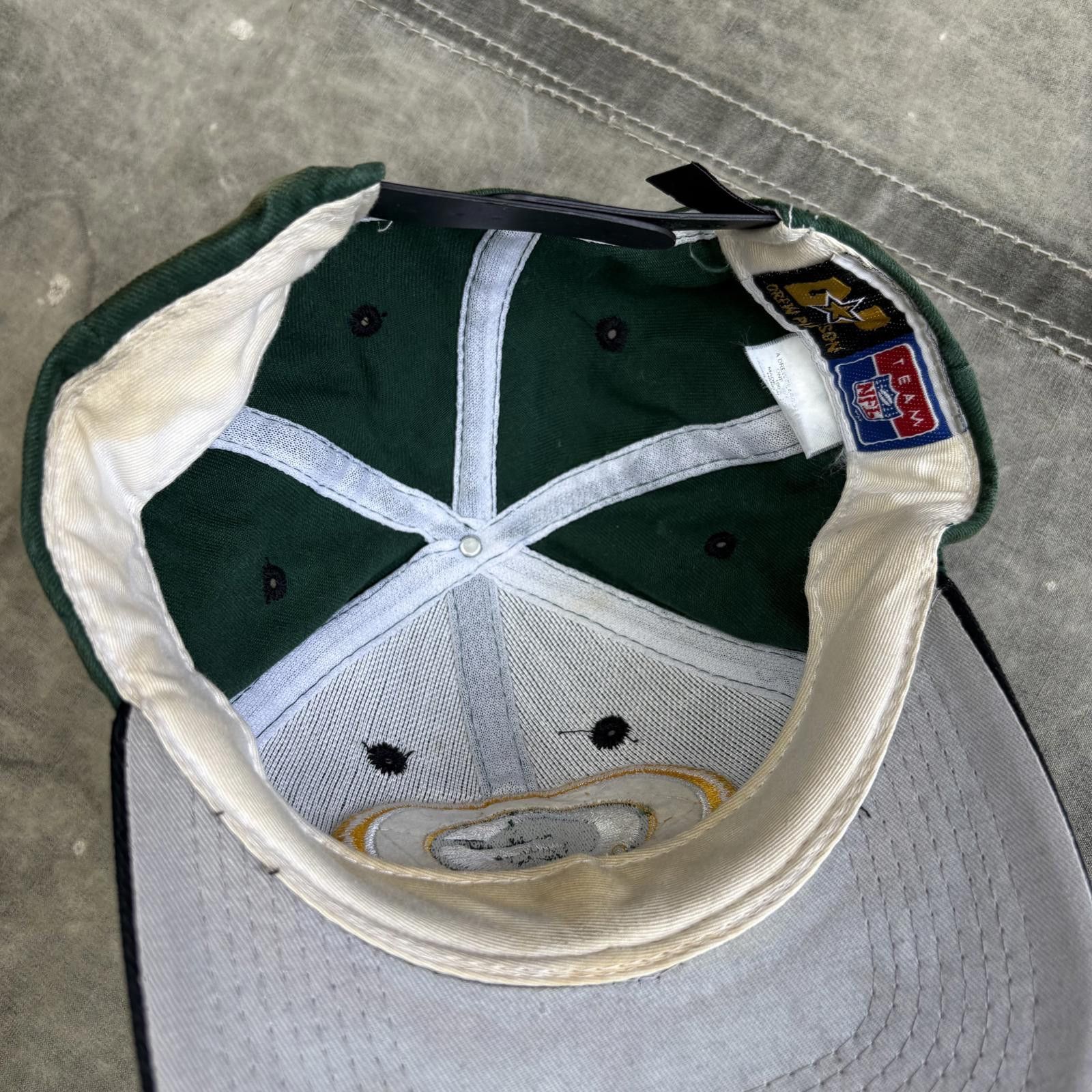 NFL Vintage 90s Champion Green Bay Packers Faded SnapBack Hat Size ONE SIZE - 3 Thumbnail