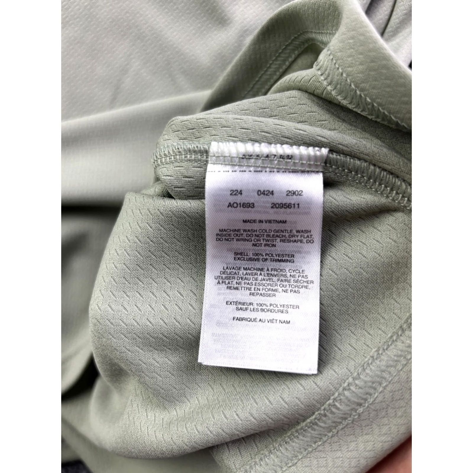 Vintage Columbia Omni-Wick Shirt Mens S Green Long Sleeve Zip Chest Pocket Performance Top Size US S / EU 44-46 / 1 - 7 Thumbnail