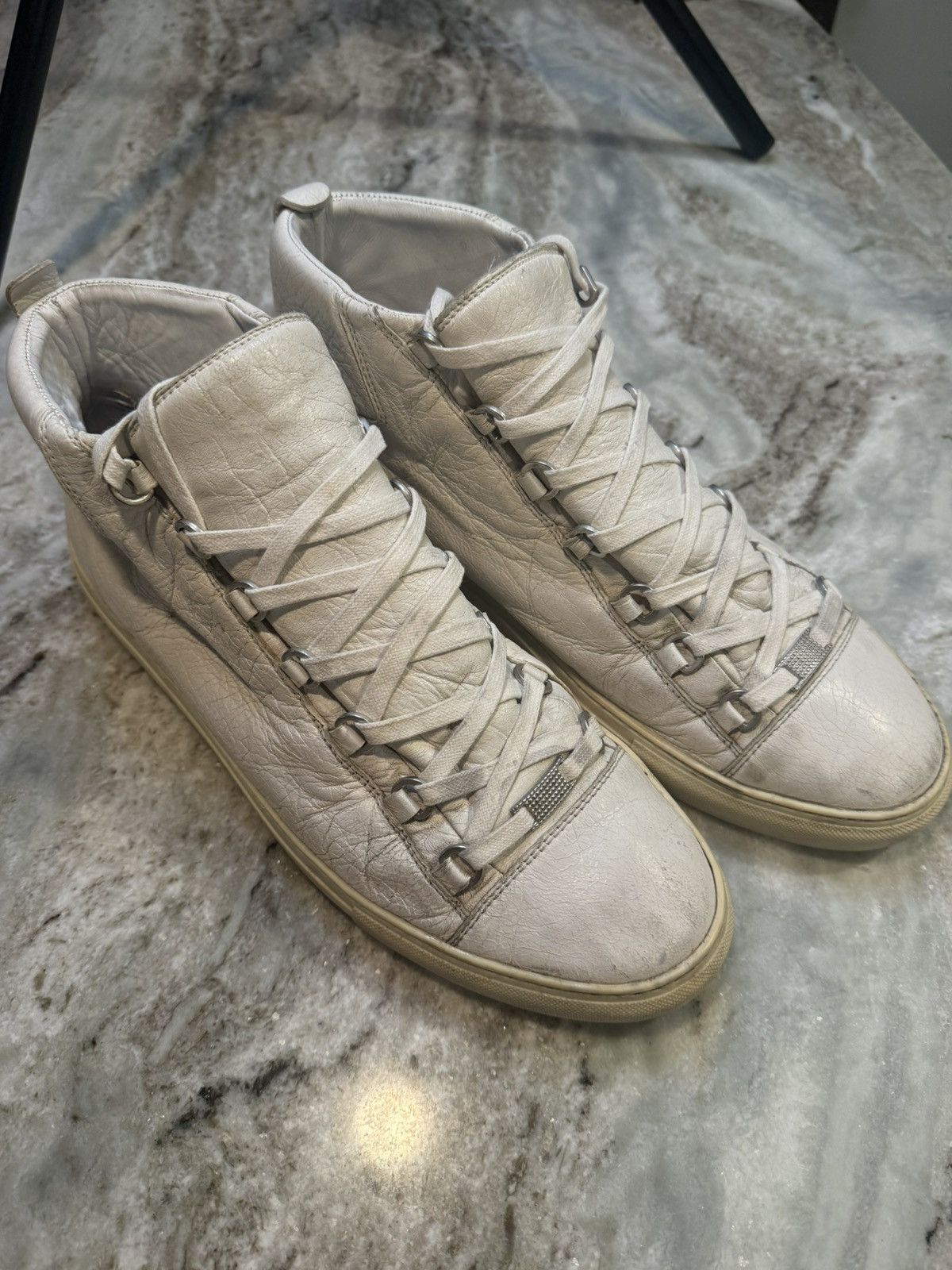 White balenciaga arenas