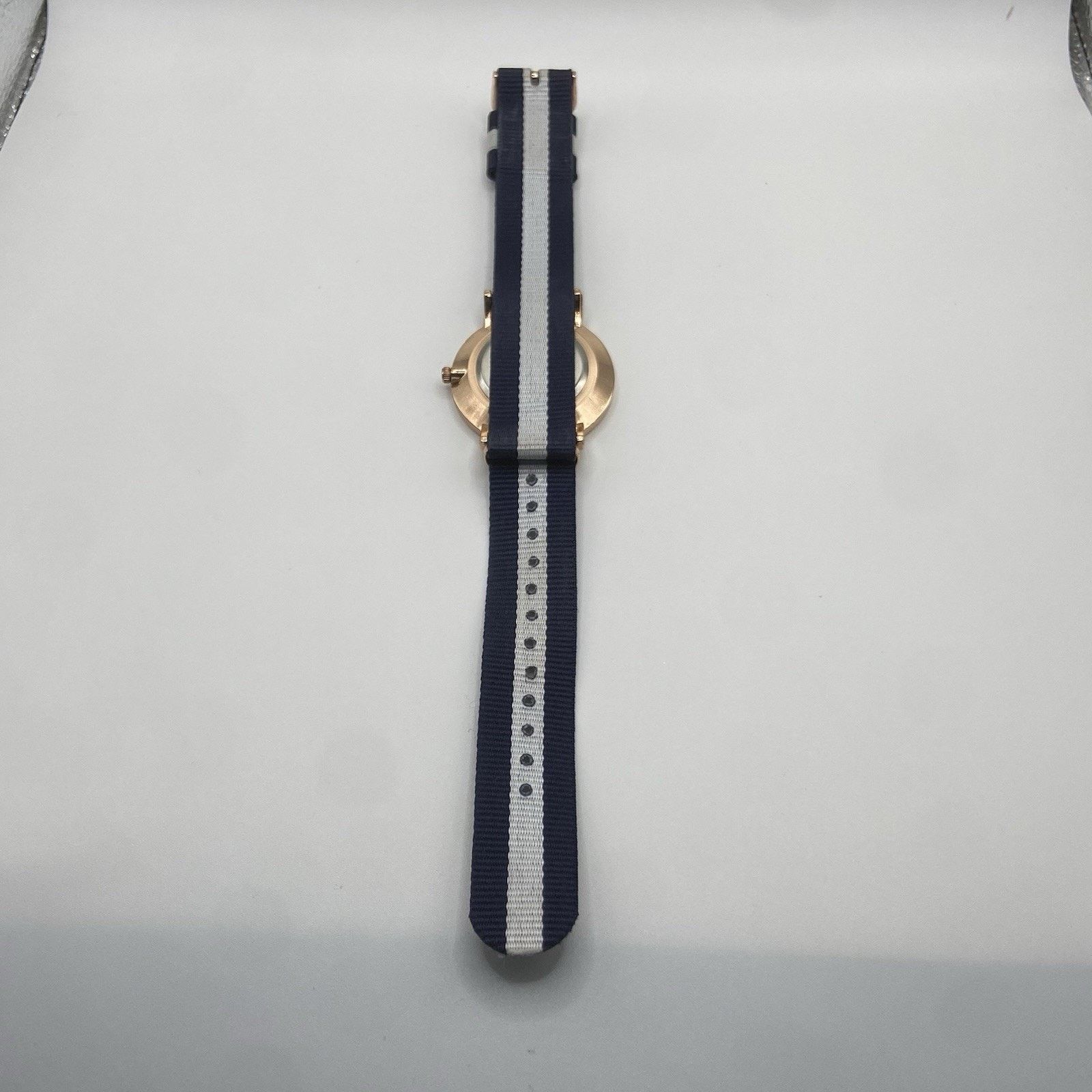 Geneva Womens Quartz Fashion Watch Striped Nylon Strap Untested Size ONE SIZE - 3 Thumbnail