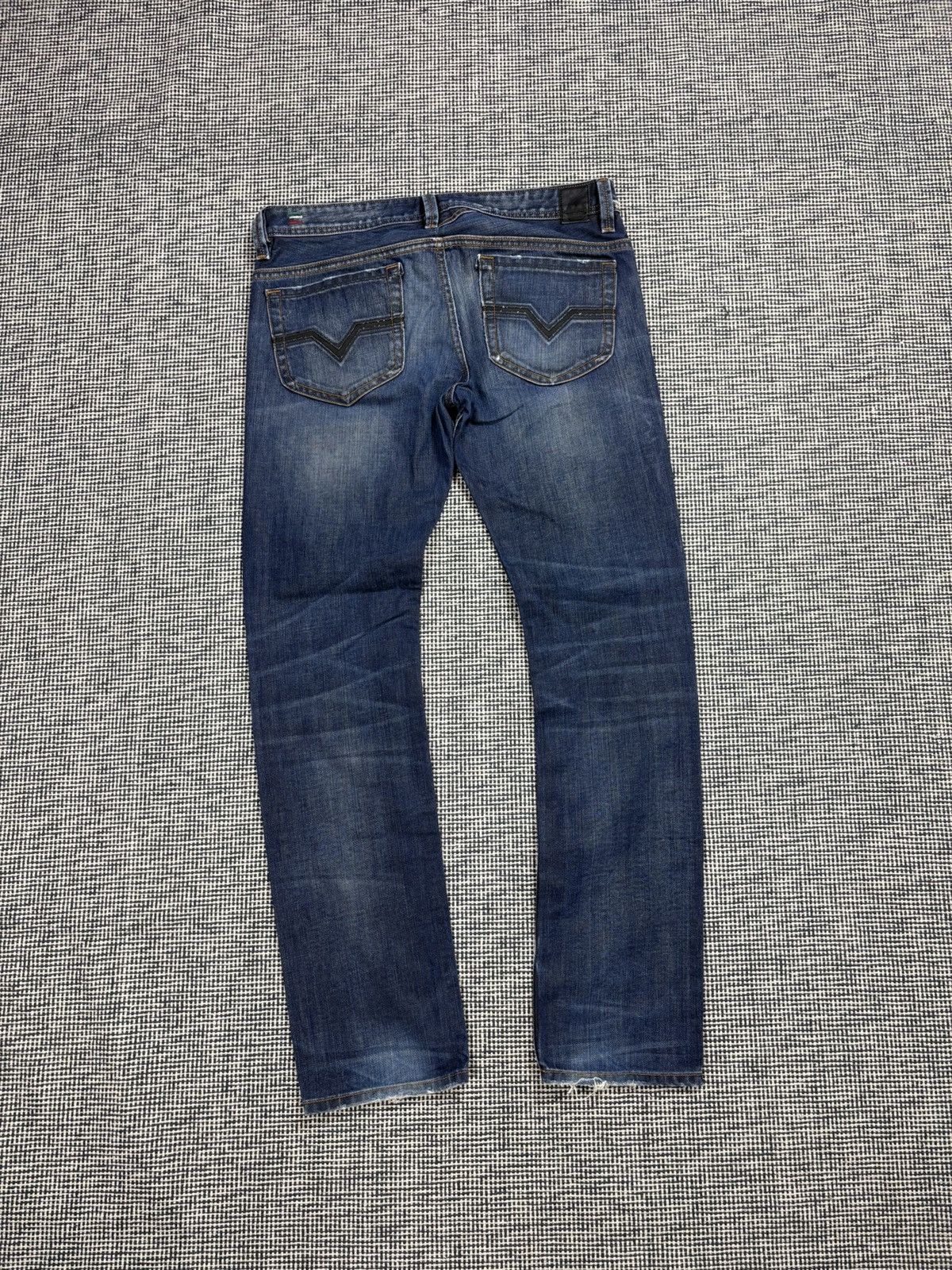 Diesel diesel thanaz washed straight jeans y2k vintage japanese Size US 34 / EU 50 - 2 Thumbnail