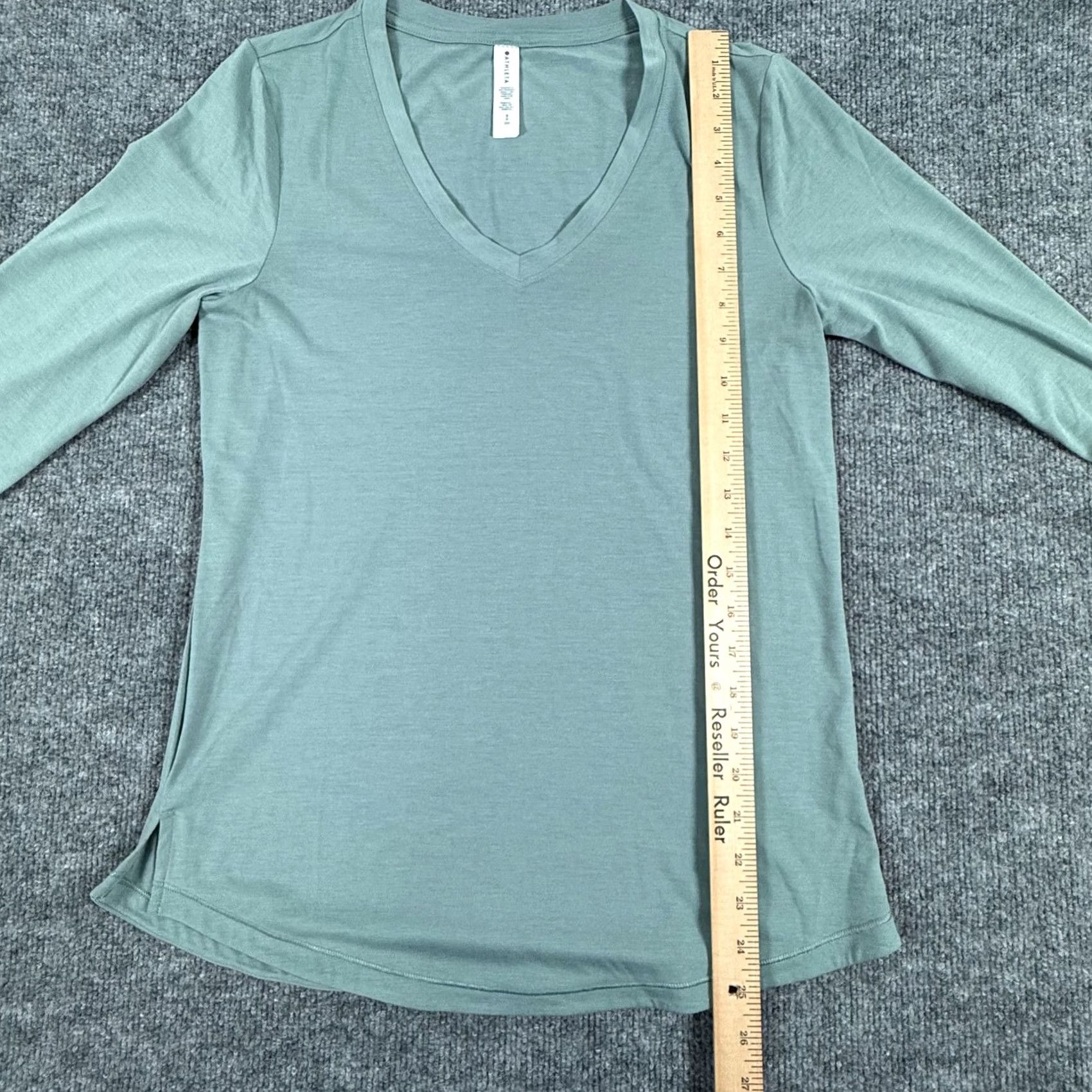 Athleta Athleta Shirt Womens Small Long Sleeve V Neck Essential Lightweight Soft FA21 Size S / US 4 / IT 40 - 7 Thumbnail