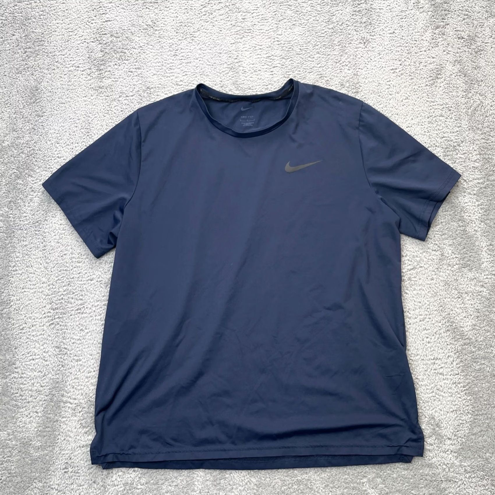 Nike Nike Shirt Mens Large Blue Pro Dri Fit Uv Miler Swoosh Logo Side Slit Running Size US L / EU 52-54 / 3 - 2 Thumbnail
