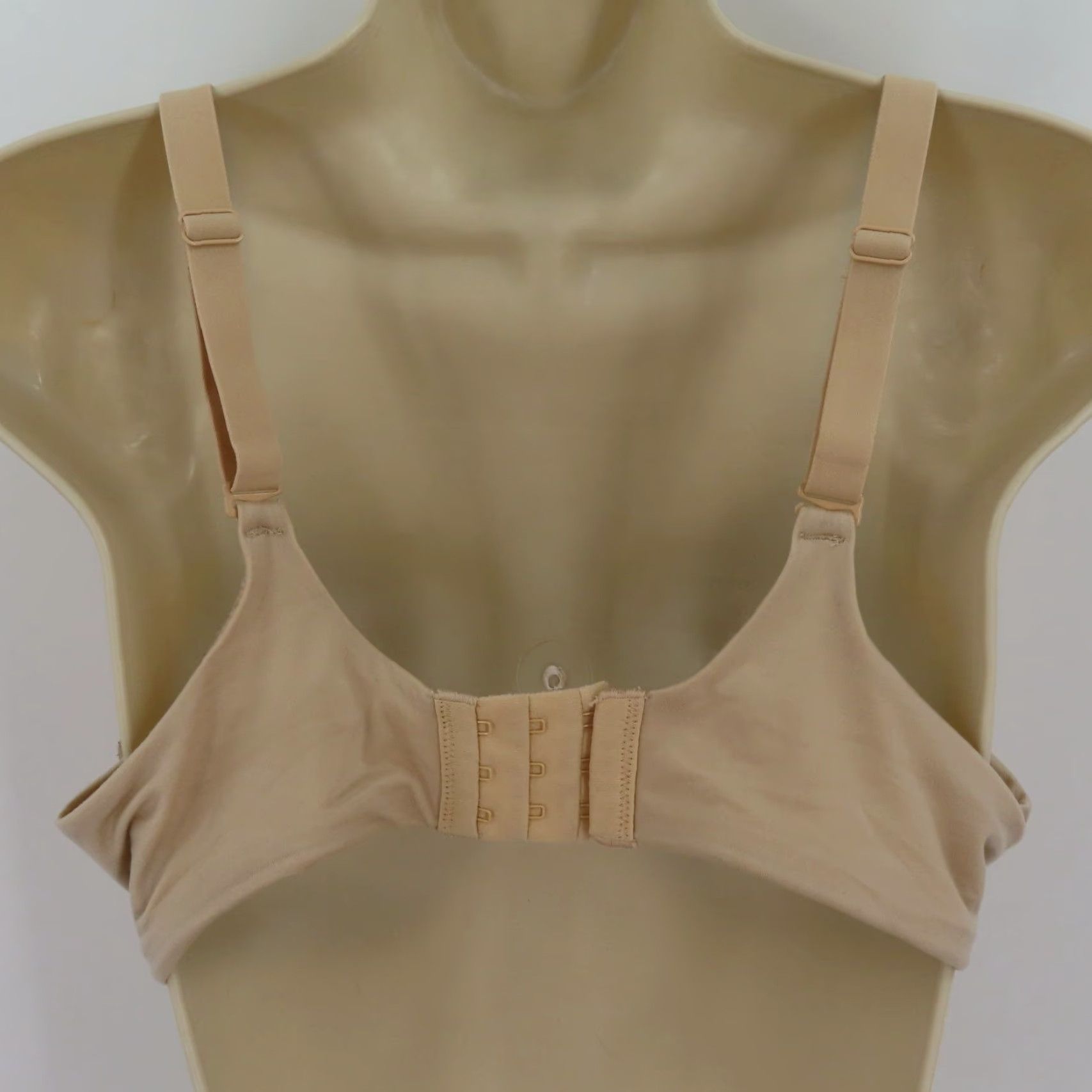 Vintage Maidenform Bra 38C Comfort Devotion Beige Underwire Padded T-Shirt Style 09436 Womens Size ONE SIZE - 5 Thumbnail