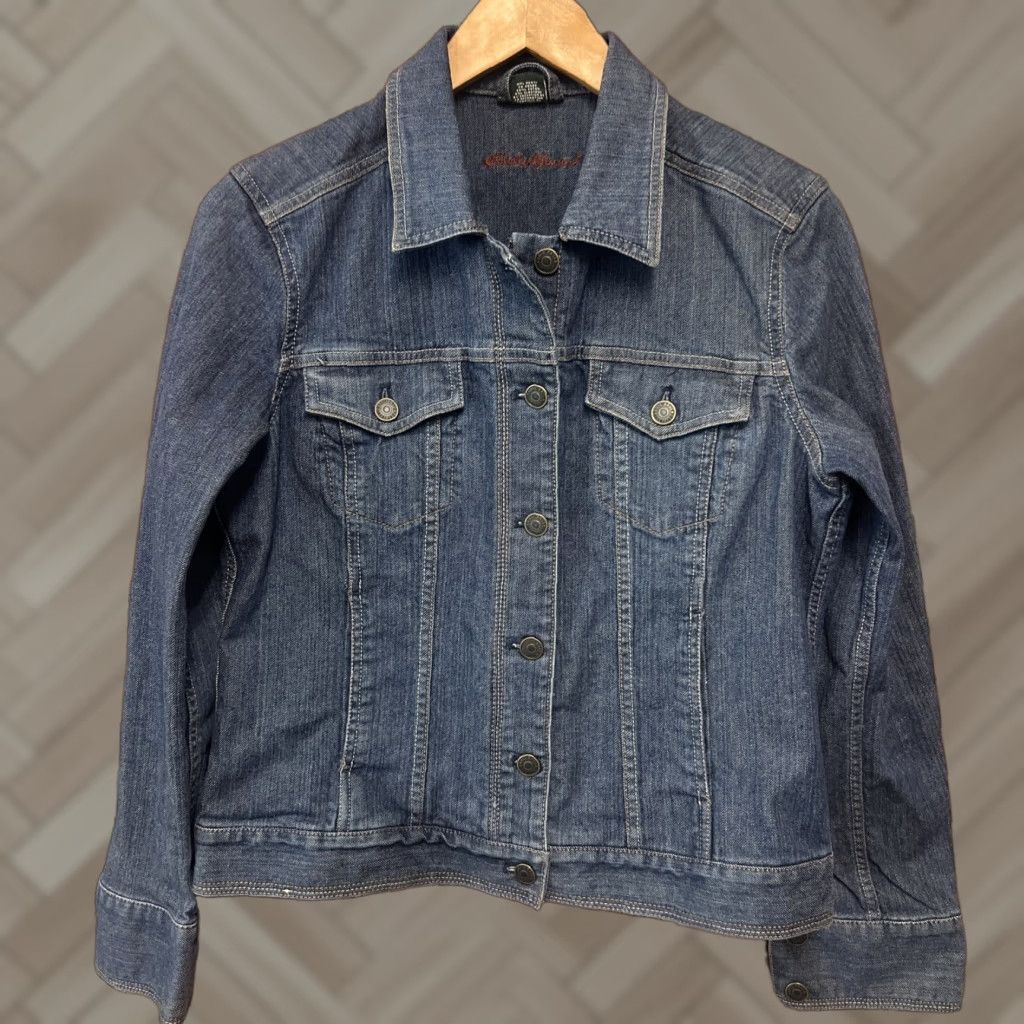 Eddie Bauer Eddie Bauer Jacket Women Denim Trucker Blue Button Short Sleeve Collared Pockets 90s Vintage Basic Size M / US 6-8 / IT 42-44 - 1 Thumbnail