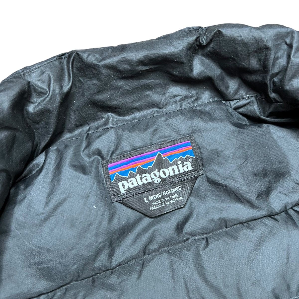 Patagonia × Vintage 2015 Patagonia Black Down Zip Up Style 28387 Puffer Jacket Size US L / EU 52-54 / 3 - 3 Thumbnail