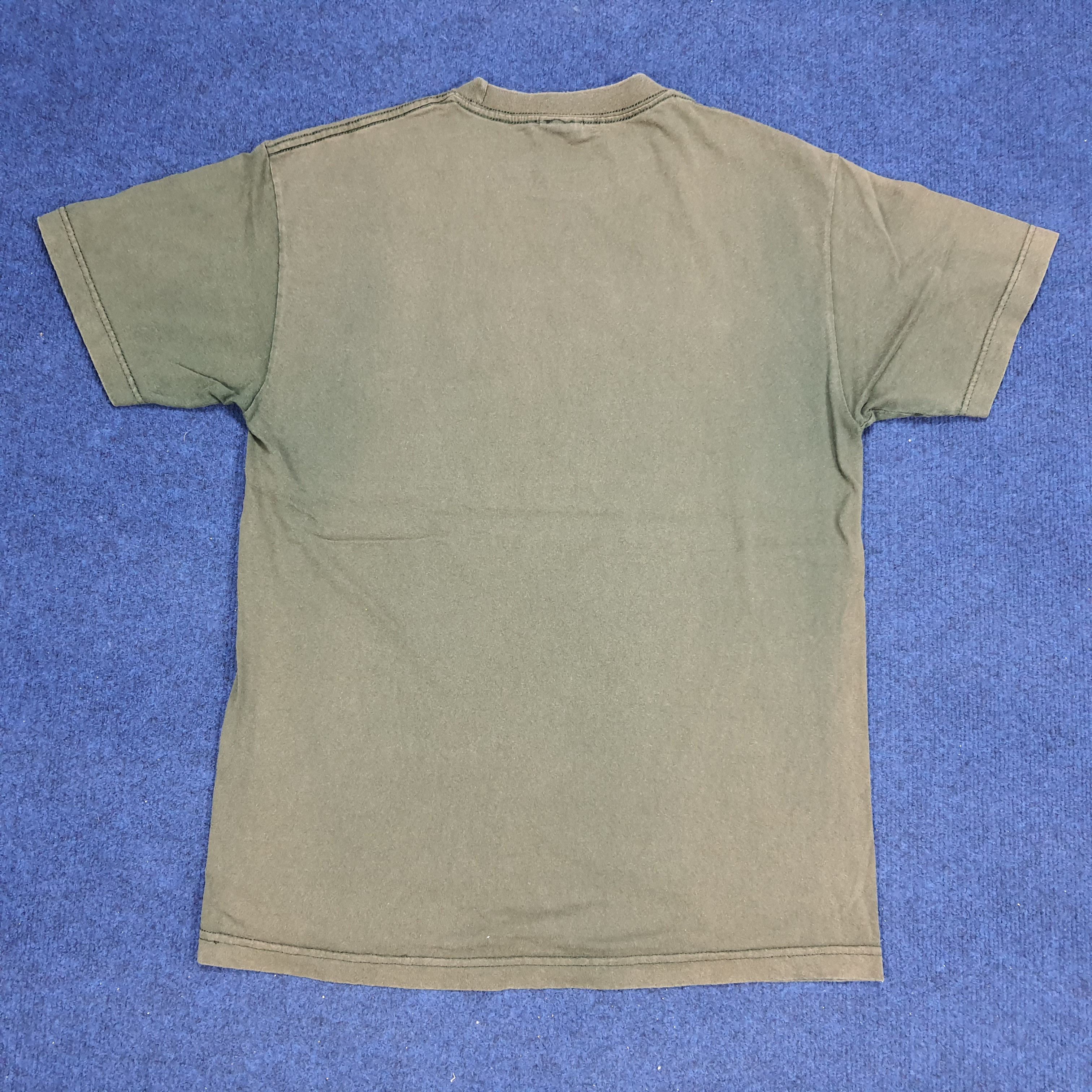 Vintage × Warner Bros Vintage WB Warner Bros. Center Logo Tshirt Size US M / EU 48-50 / 2 - 3 Thumbnail