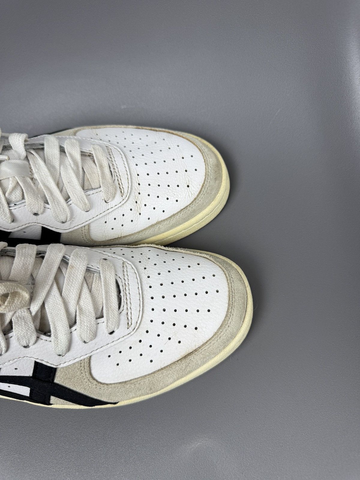 Asics × Japanese Brand × Vintage Mens Vintage ASICS onitsuka tiger low top sneakers Japanese Size US 8 / EU 41 - 11 Thumbnail