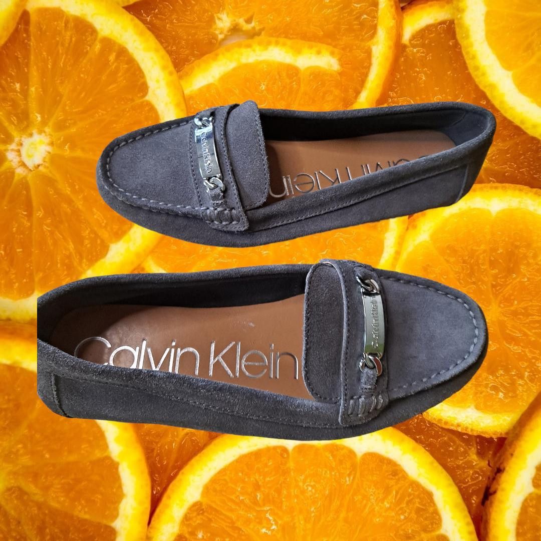 Calvin Klein Calvin Klein Gray Loafers with Metal Hardware Size 6.5 Size US 6.5 / IT 36.5 - 4 Thumbnail