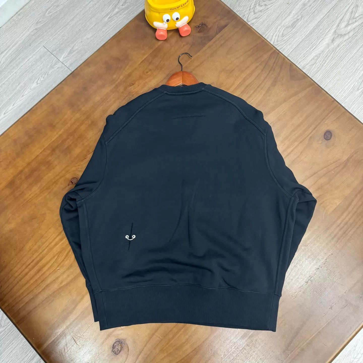 Givenchy Givenchy Lock Detail Distressed Hoodie Black XXS Size US XXS / EU 40 - 2 Thumbnail