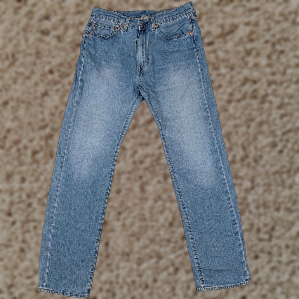 Levi's 505 Jeans Blue Denim Straight Jeans Women's Regular 32 30 Waist 31 Inseam Cotton Medium Wash Cotton Blend Costume?