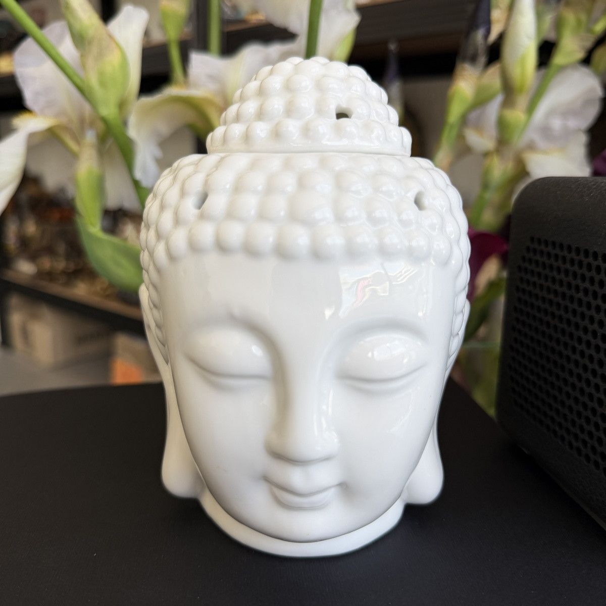 Vintage Vintage White Ceramic Buddha Head Oil Burner Aroma Lamp Wax Size ONE SIZE - 1 Thumbnail