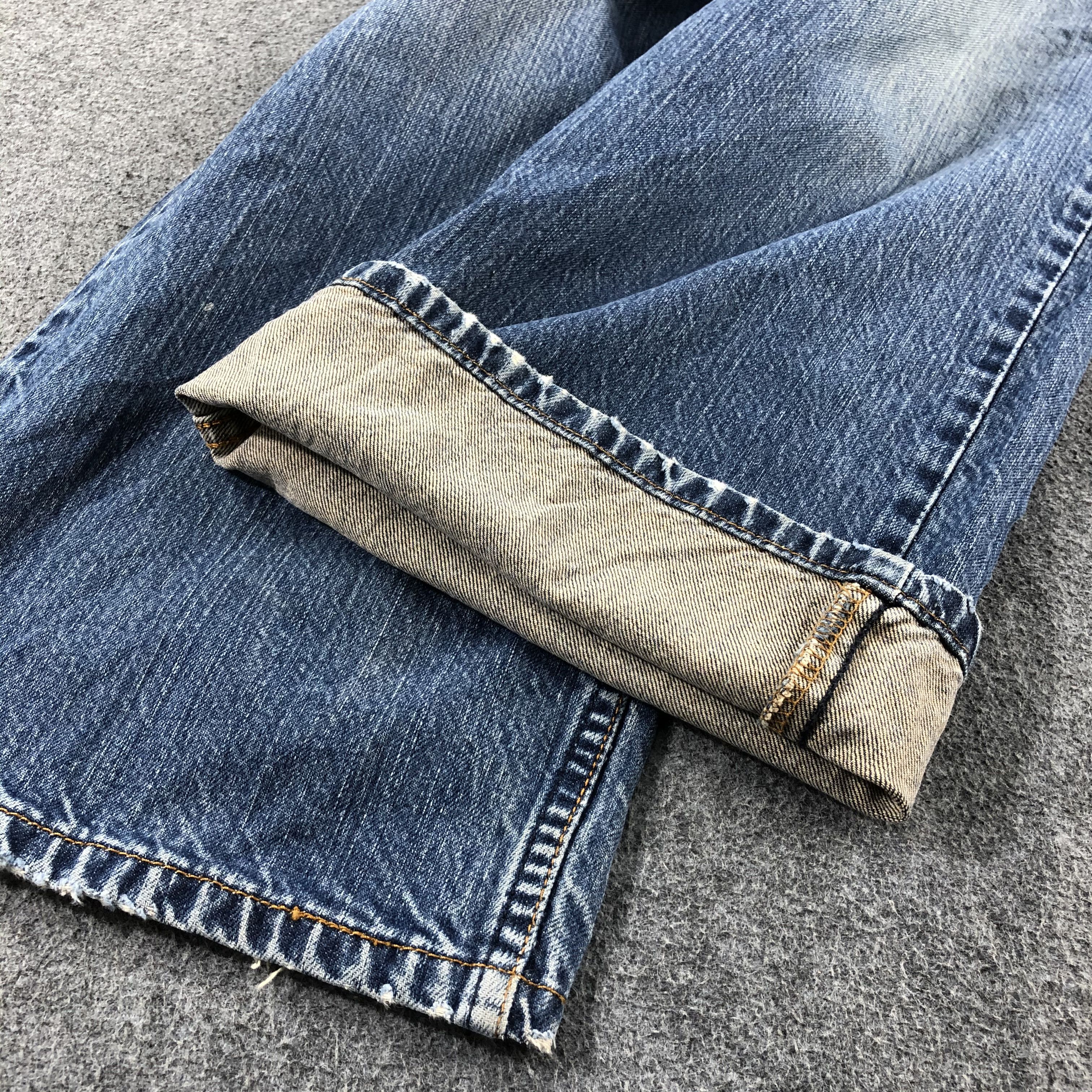 Levi's Vintage Blue Wash Levis 559 Jeans-J2677 Size US 39 - 7 Thumbnail