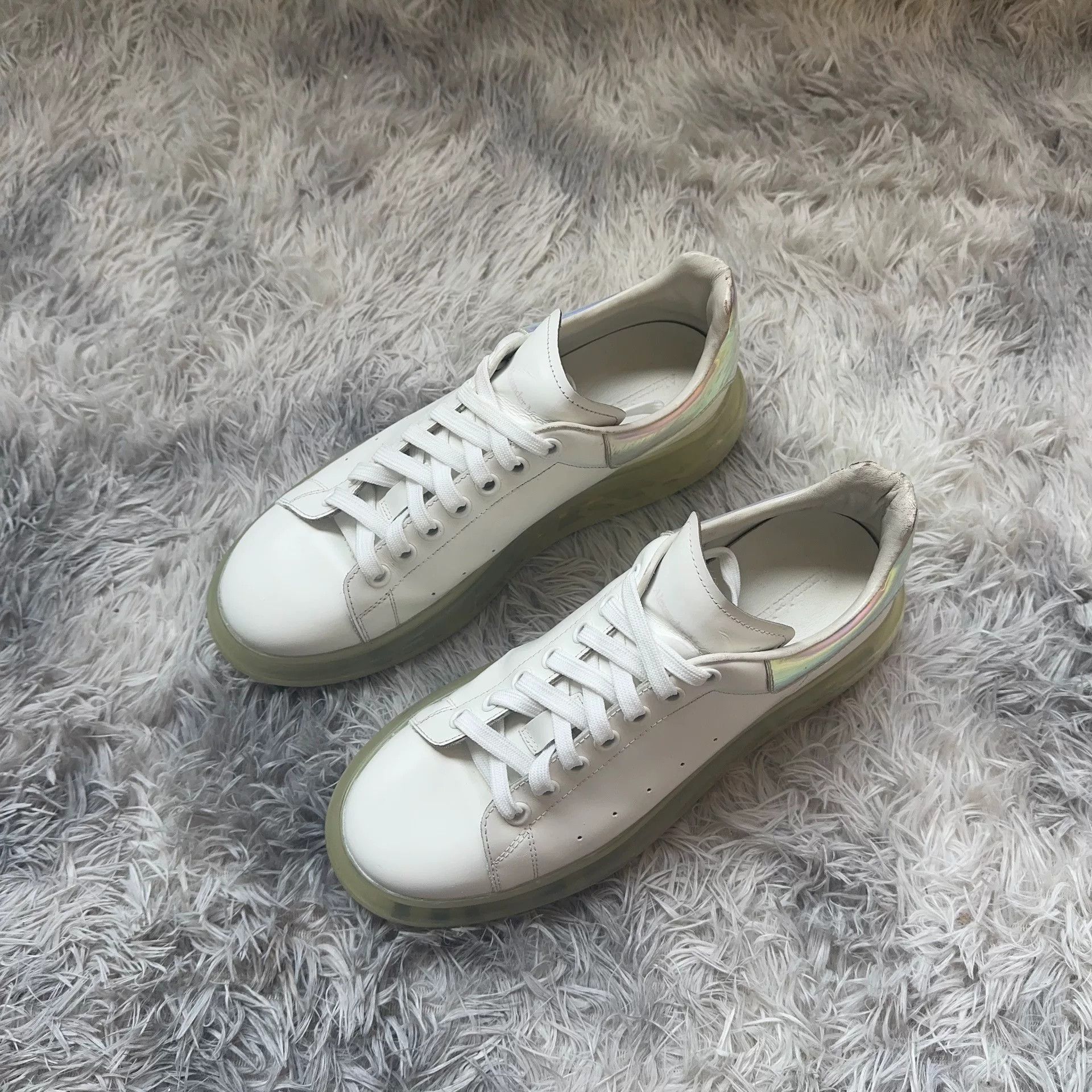 Alexander McQueen Alexander McQueen Laser Lowtop Sneakers 43 Men Size US 10 / EU 43 - 1 Thumbnail