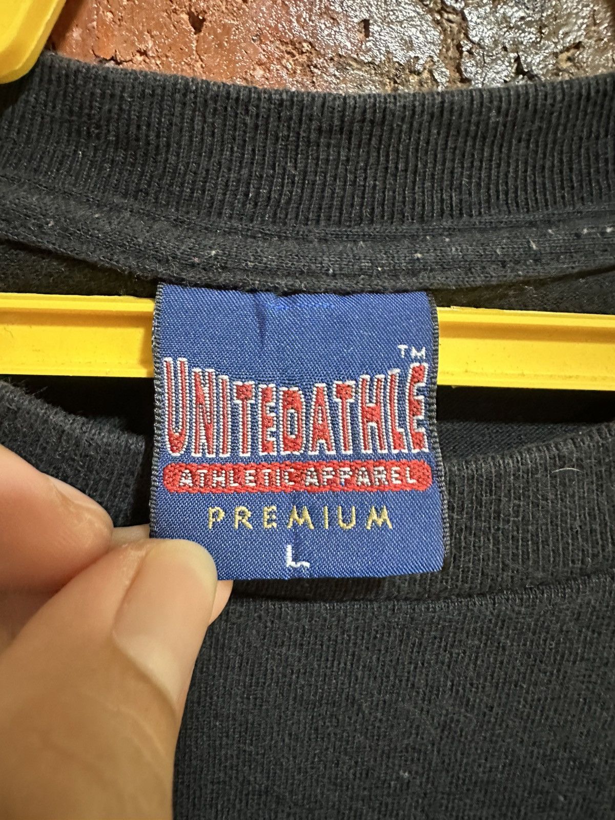 Band Tees × Vintage Vintage NeverDie Smiley Capital Radio One Tee Size US L / EU 52-54 / 3 - 4 Thumbnail