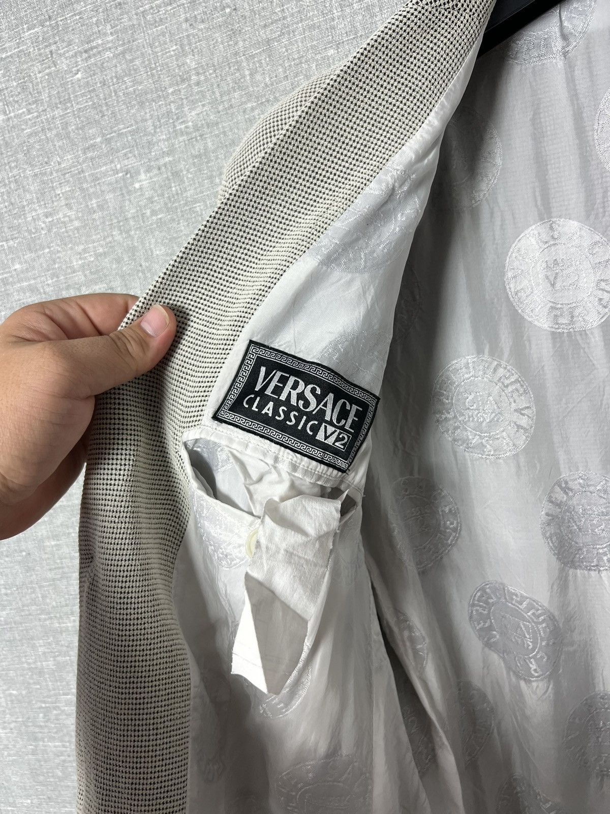 Versace Vintage Versace Classic V2 Rayon Blazer Jacket Size US M / EU 48-50 / 2 - 22 Thumbnail