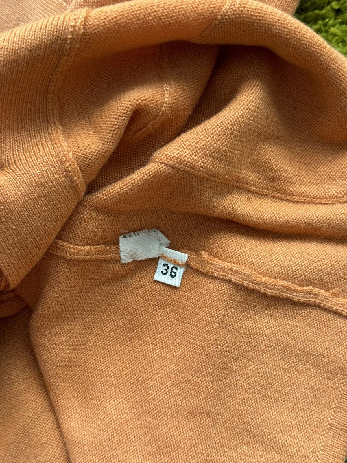 Designer × Jil Sander 🍑 Jil Sander 100% cashmere peach cardigan sweater Size S / US 4 / IT 40 - 5 Thumbnail