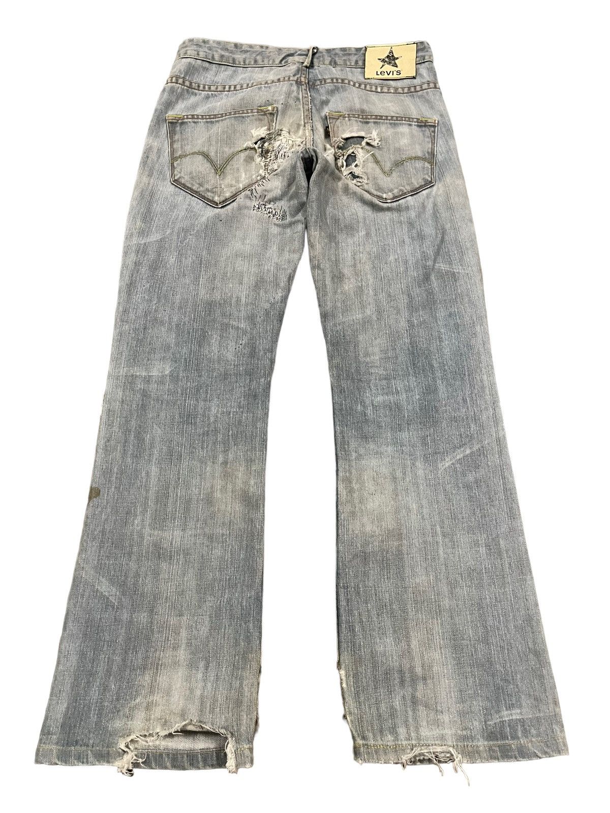 Levi's Vintage 90s Levis Blue Wash Distress Style Jeans Size US 30 / EU 46 - 2 Thumbnail