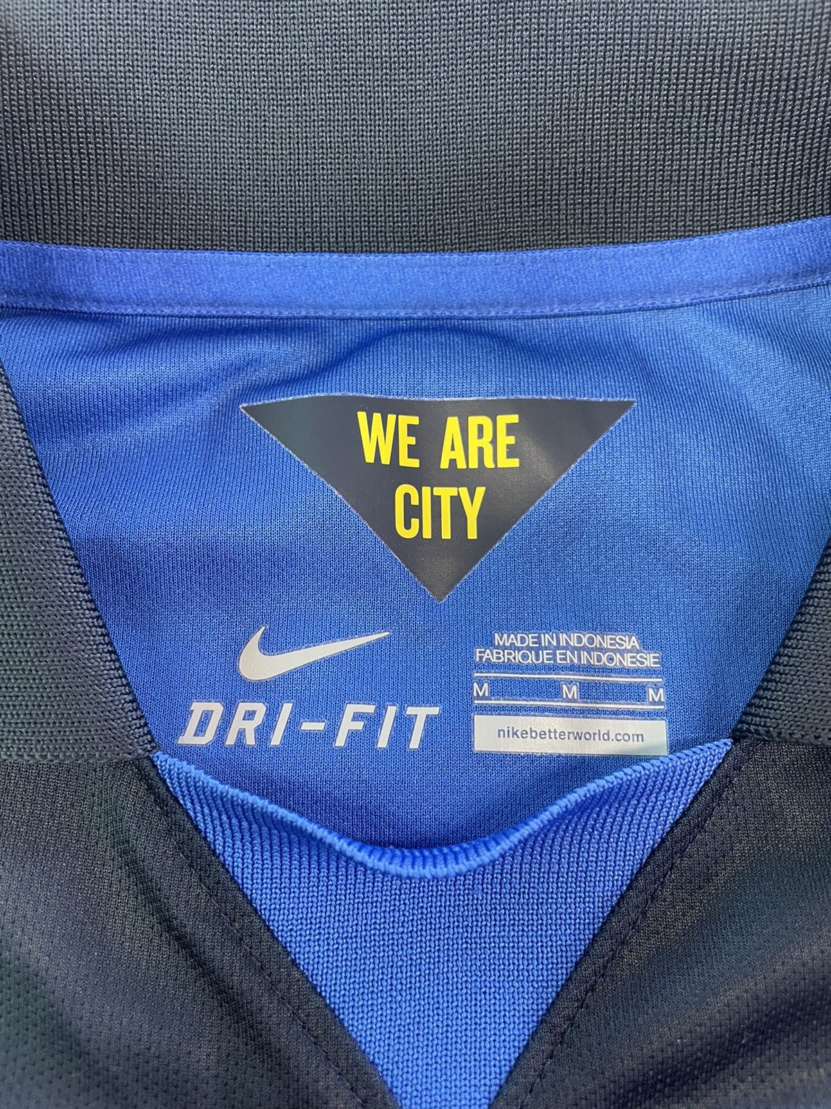 Nike Manchester City 2014 2015 Football Jersey Nike 611051-476 Size US M / EU 48-50 / 2 - 5 Thumbnail