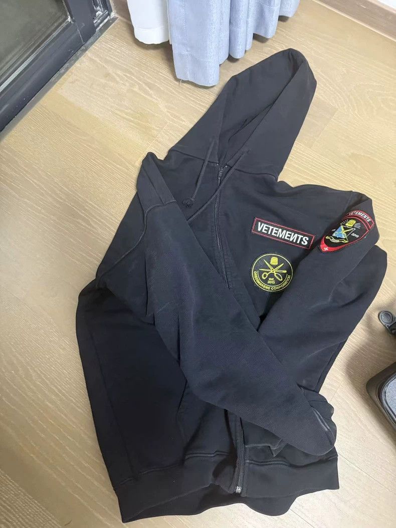 Vetements vetementsOfficer Zipper Hoodie 2503-Nextarrow Size US S / EU 44-46 / 1 - 1 Thumbnail