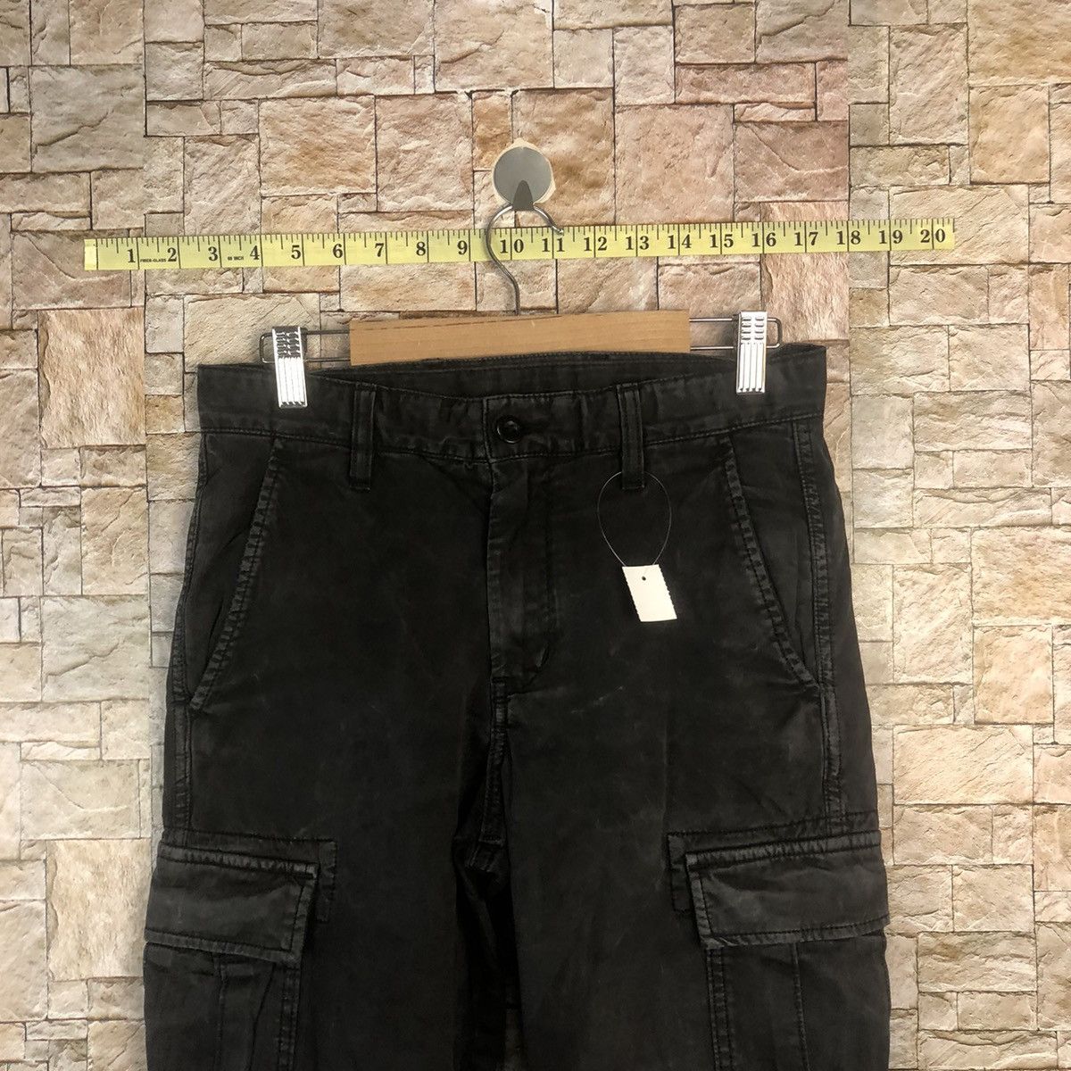 Faded Glory × Japanese Brand Uniqlo Black faded Cargo Multipocket Pants #A746 Size US 28 / EU 44 - 4 Thumbnail