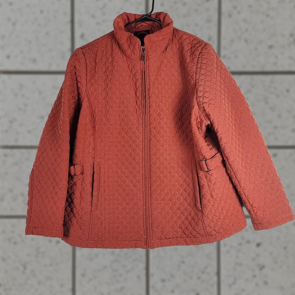 Rusty VINTAGE? No. Giacca Woman Quilted Jacket 2X Full Zip Insulated Rust Orange Jacket Womens Size XXL / US 16-18 / IT 52-54 - 1 Thumbnail