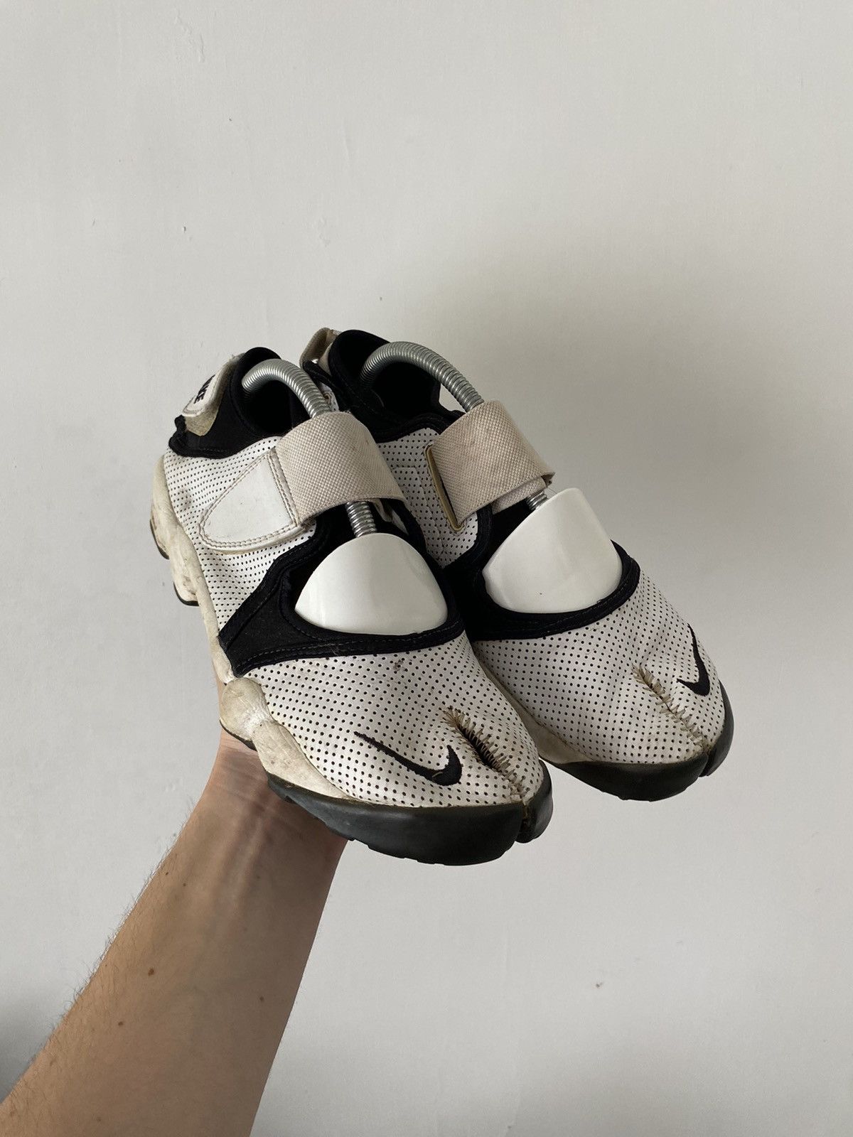 Nike Nike Rift Vintage Tabi Size US 9 / EU 42 - 4 Thumbnail