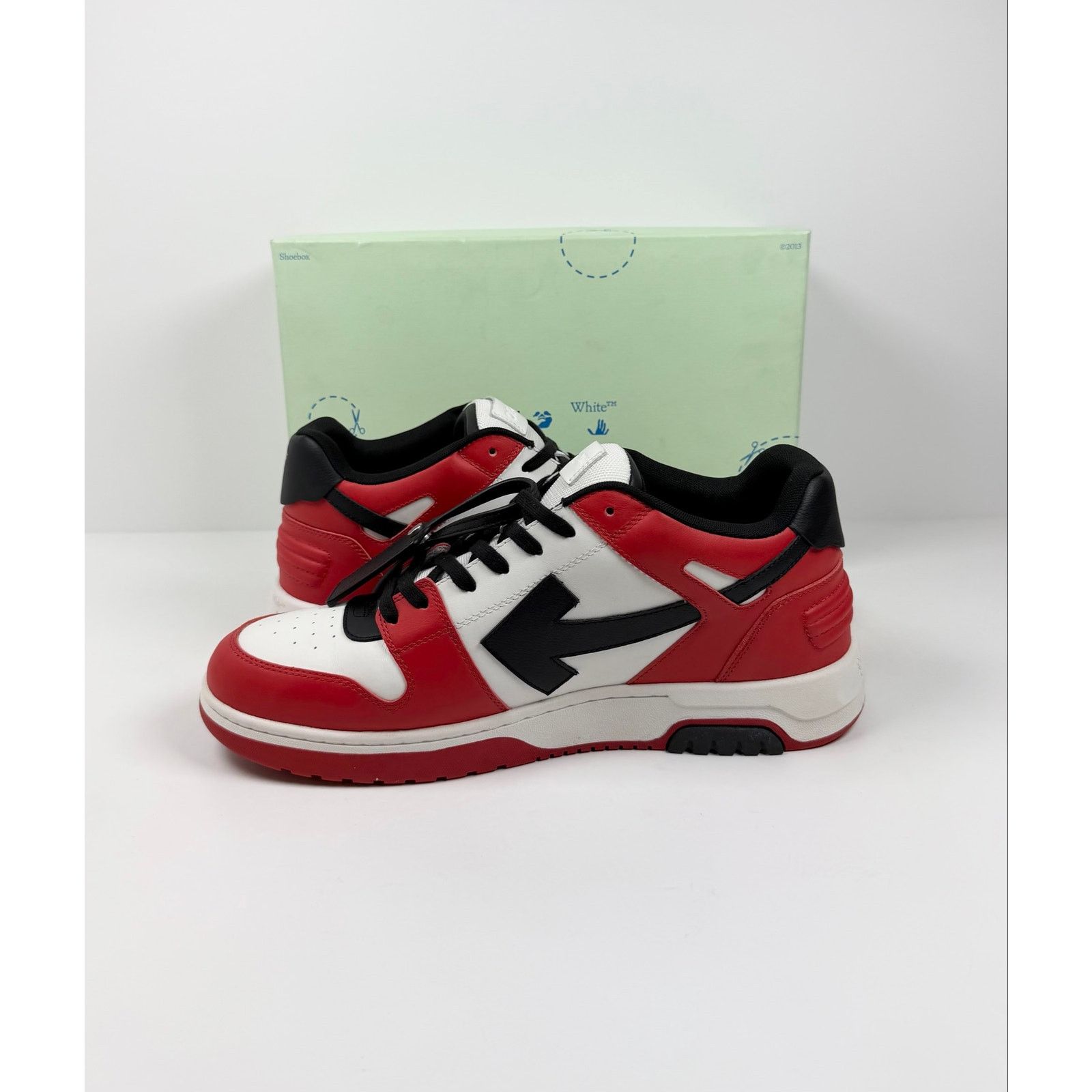 Off-White Size 49EU/16US - Off-White Out Of Office Red White Black Size US 15 / EU 48 - 6 Thumbnail